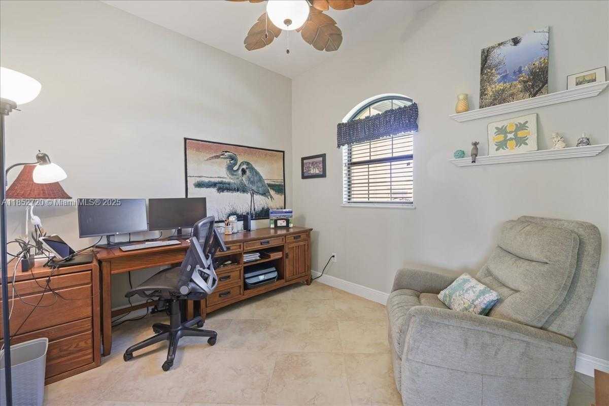 Small Image of 413 NORTH WEST 39TH AVE, Cape Coral Number 17