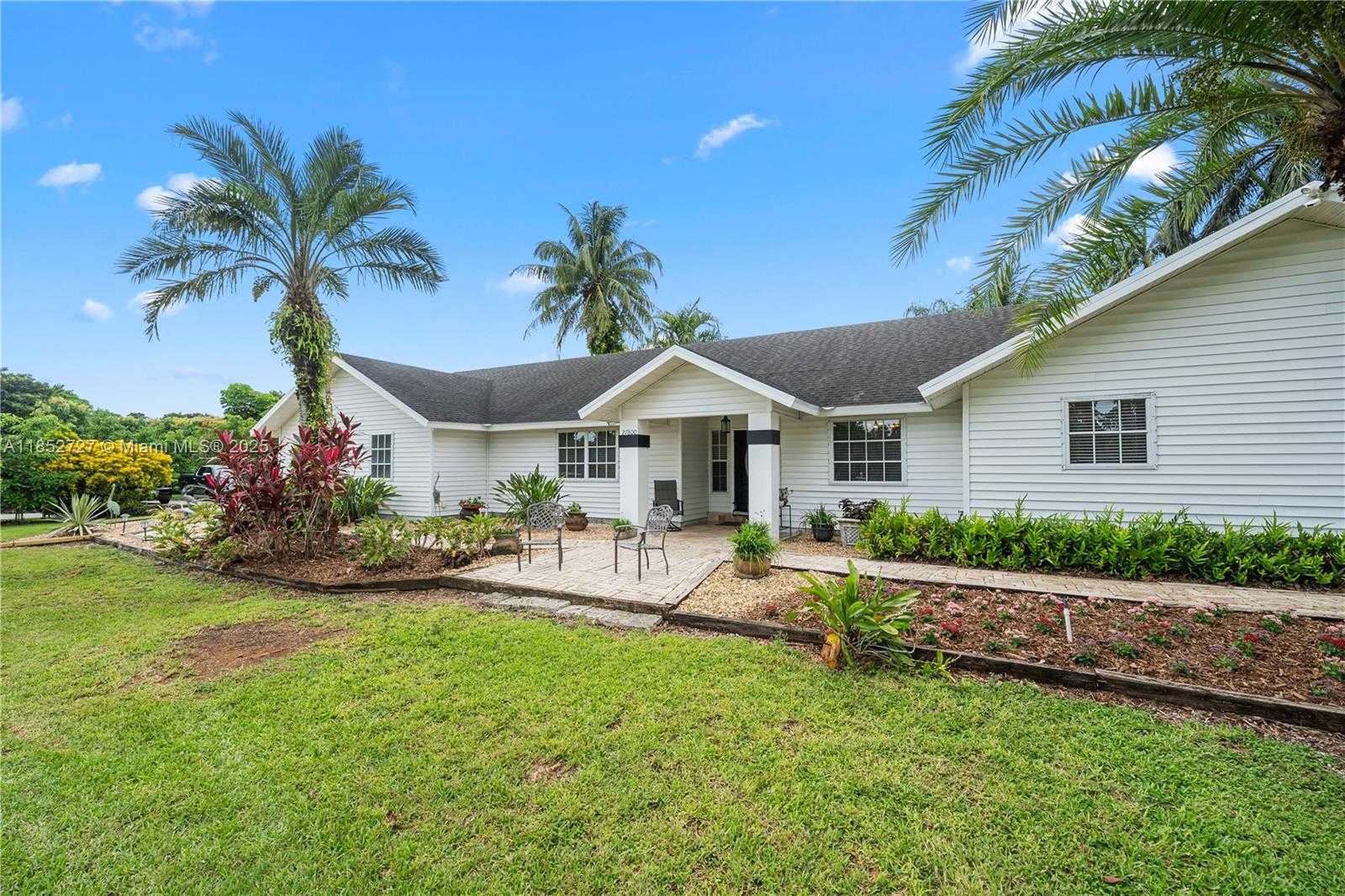 Small Image of 27800 SOUTH WEST 182ND AVE, Homestead Number 2
