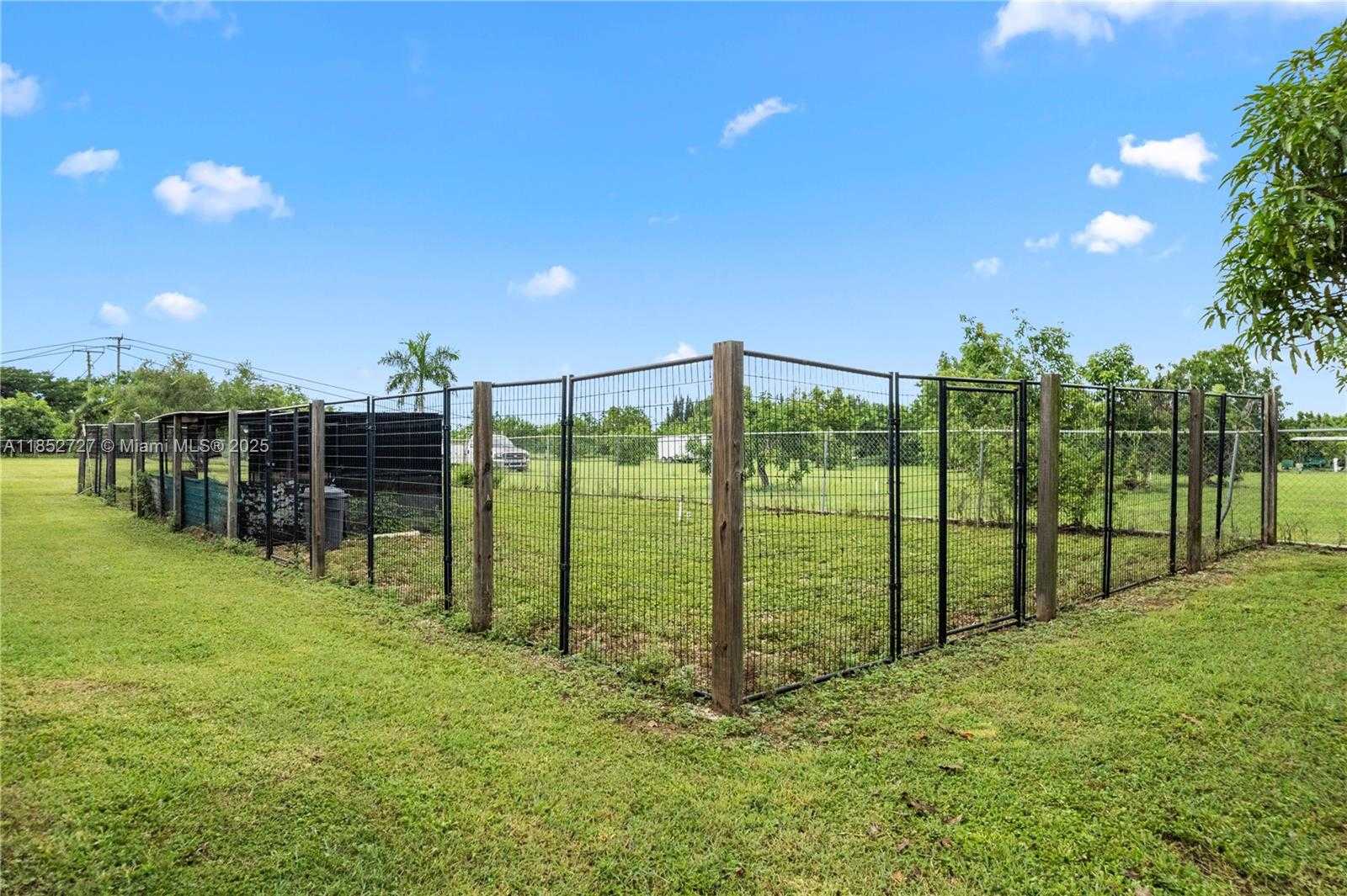 Small Image of 27800 SOUTH WEST 182ND AVE, Homestead Number 59