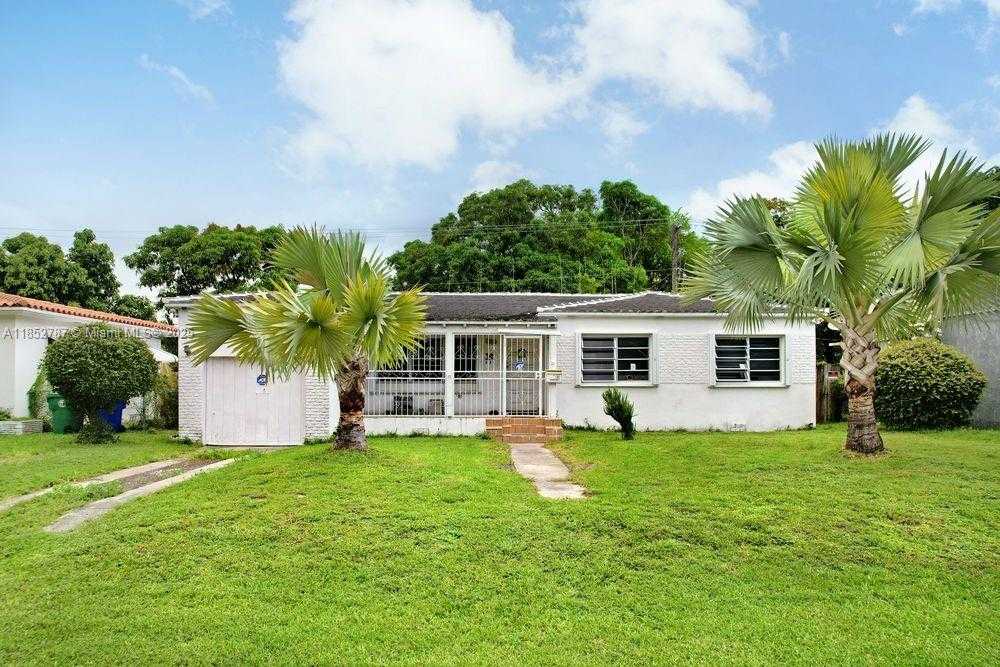 Small Image of 231 NORTH EAST 48TH TER, Miami Number 14
