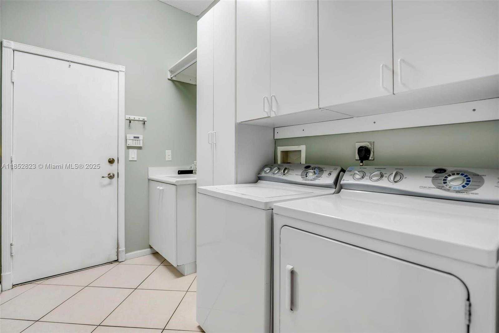 Small Image of 6529 JOG ESTATES LN, Boynton Beach Number 20