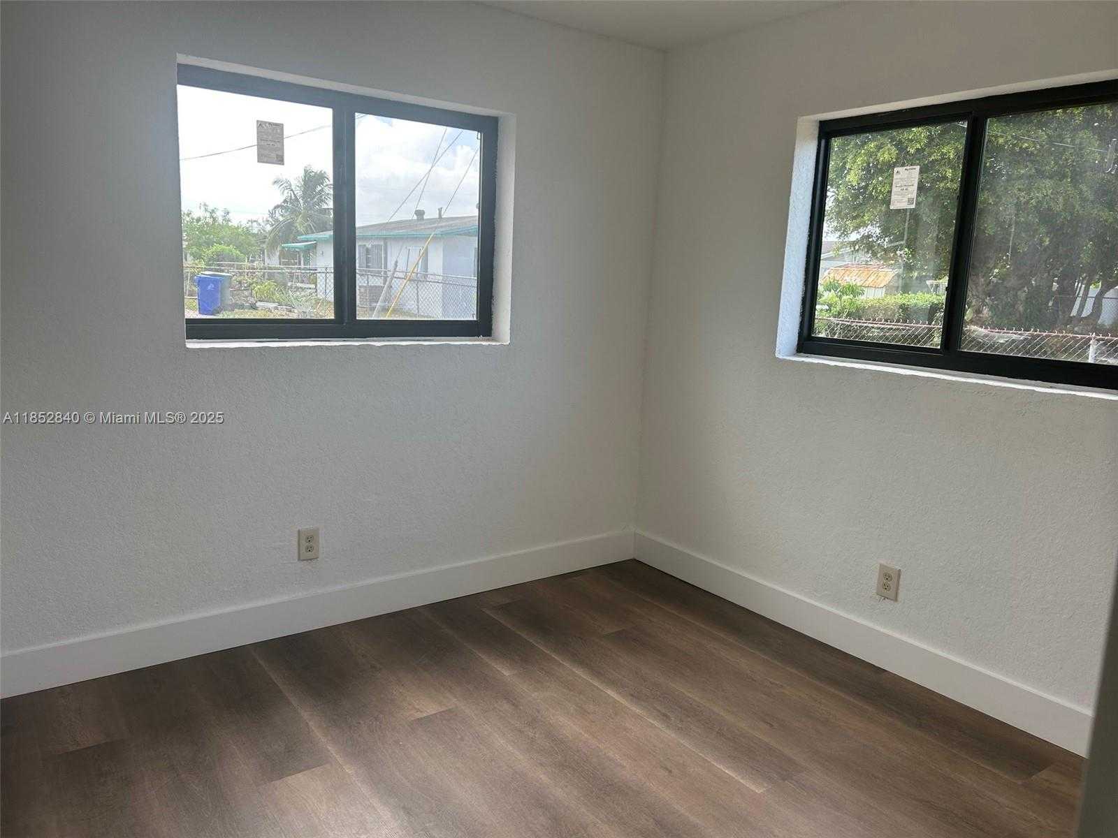 Small Image of 1621 NORTH WEST 27TH TER, Fort Lauderdale Number 10