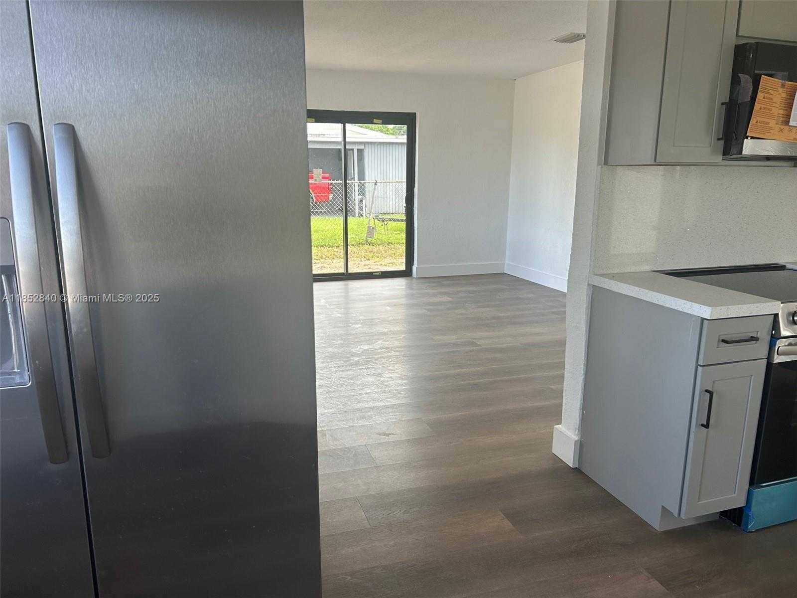 Small Image of 1621 NORTH WEST 27TH TER, Fort Lauderdale Number 5