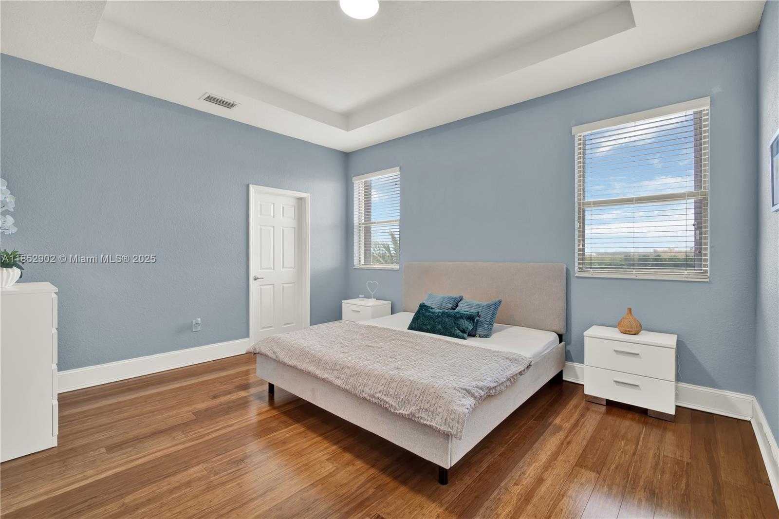 Small Image of 557 SOUTH EAST 37TH PLACE, Homestead Number 29