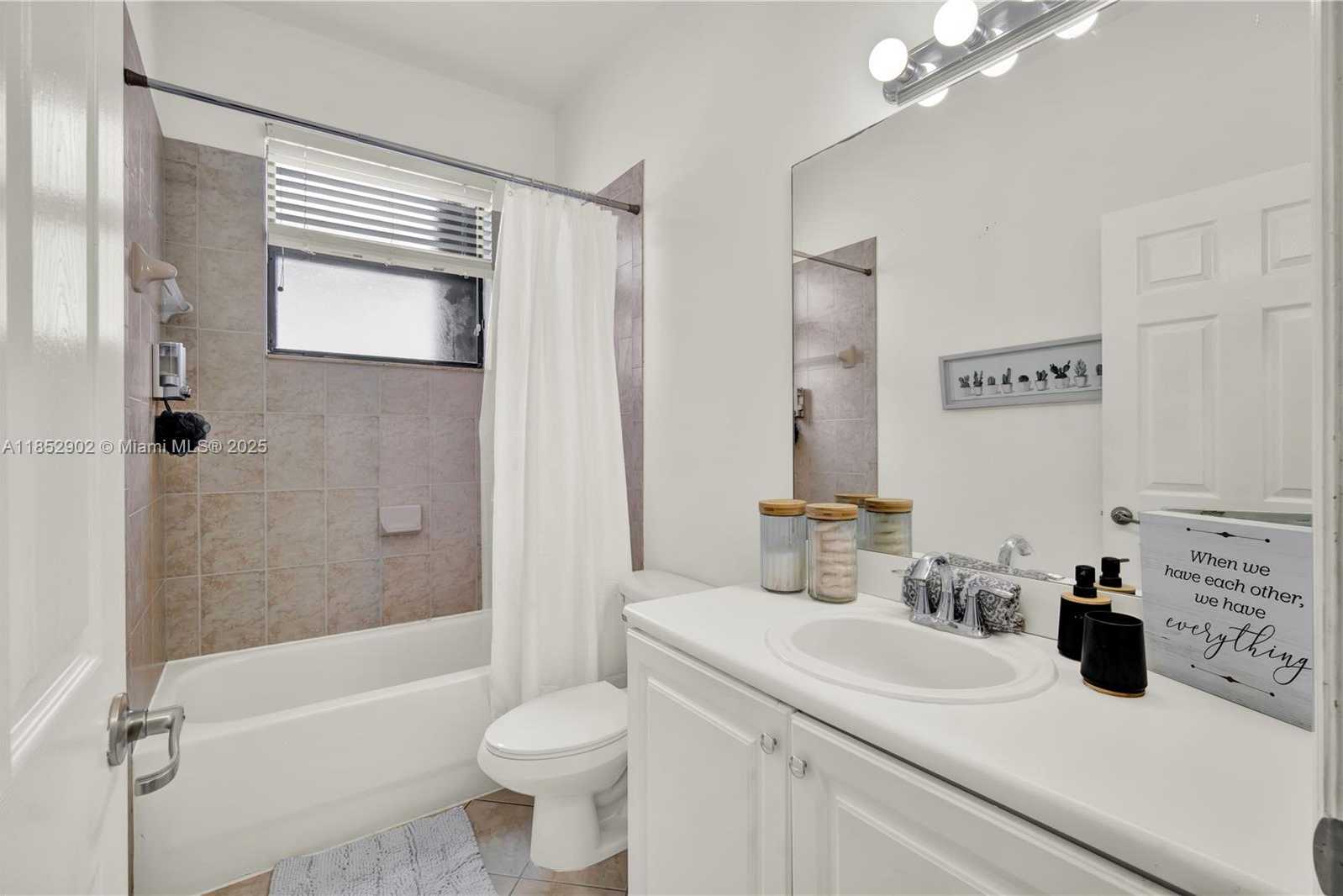 Small Image of 557 SOUTH EAST 37TH PLACE, Homestead Number 38