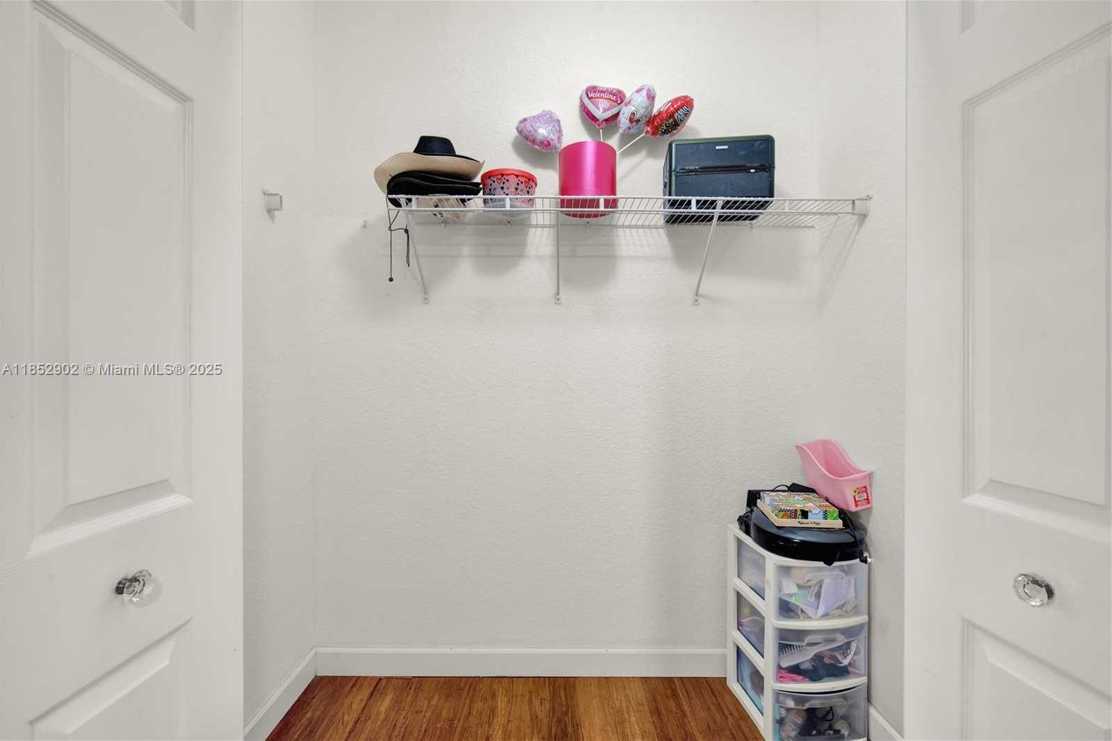 Small Image of 557 SOUTH EAST 37TH PLACE, Homestead Number 44