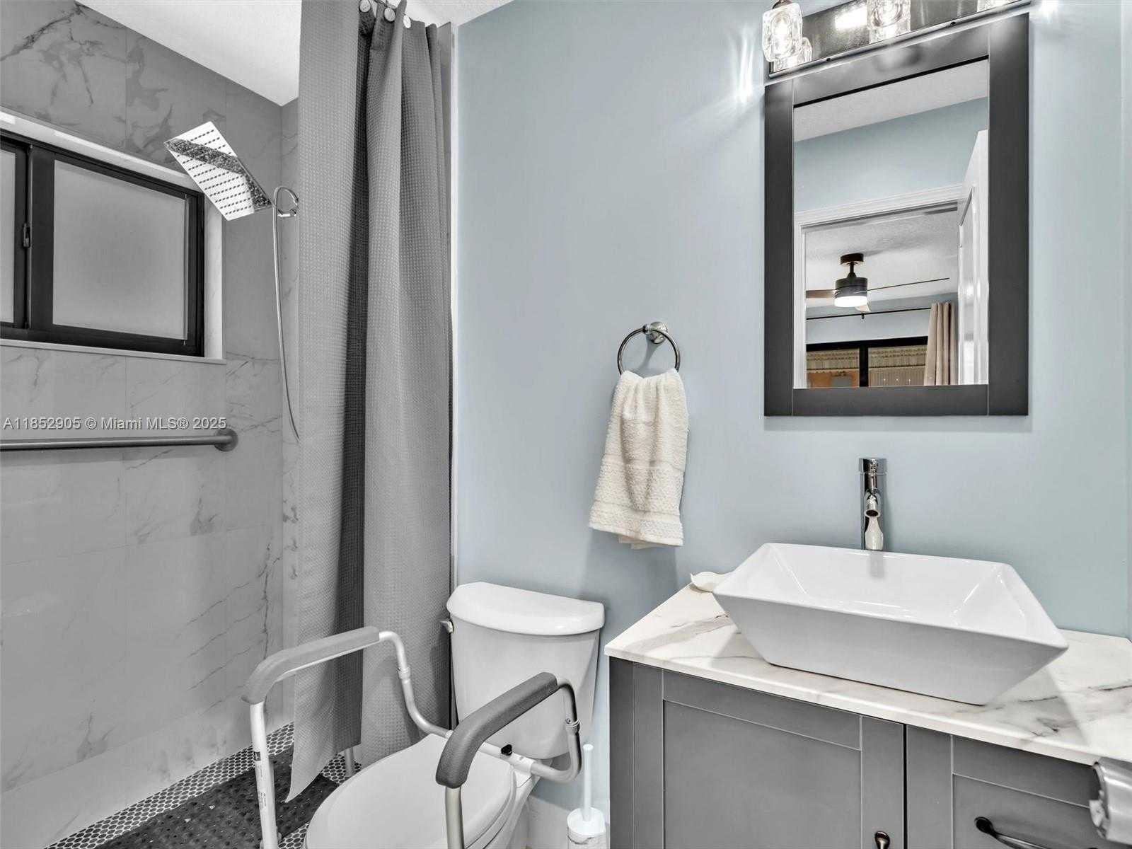 Small Image of 6708 NORTH WEST 58TH CT, Tamarac Number 16