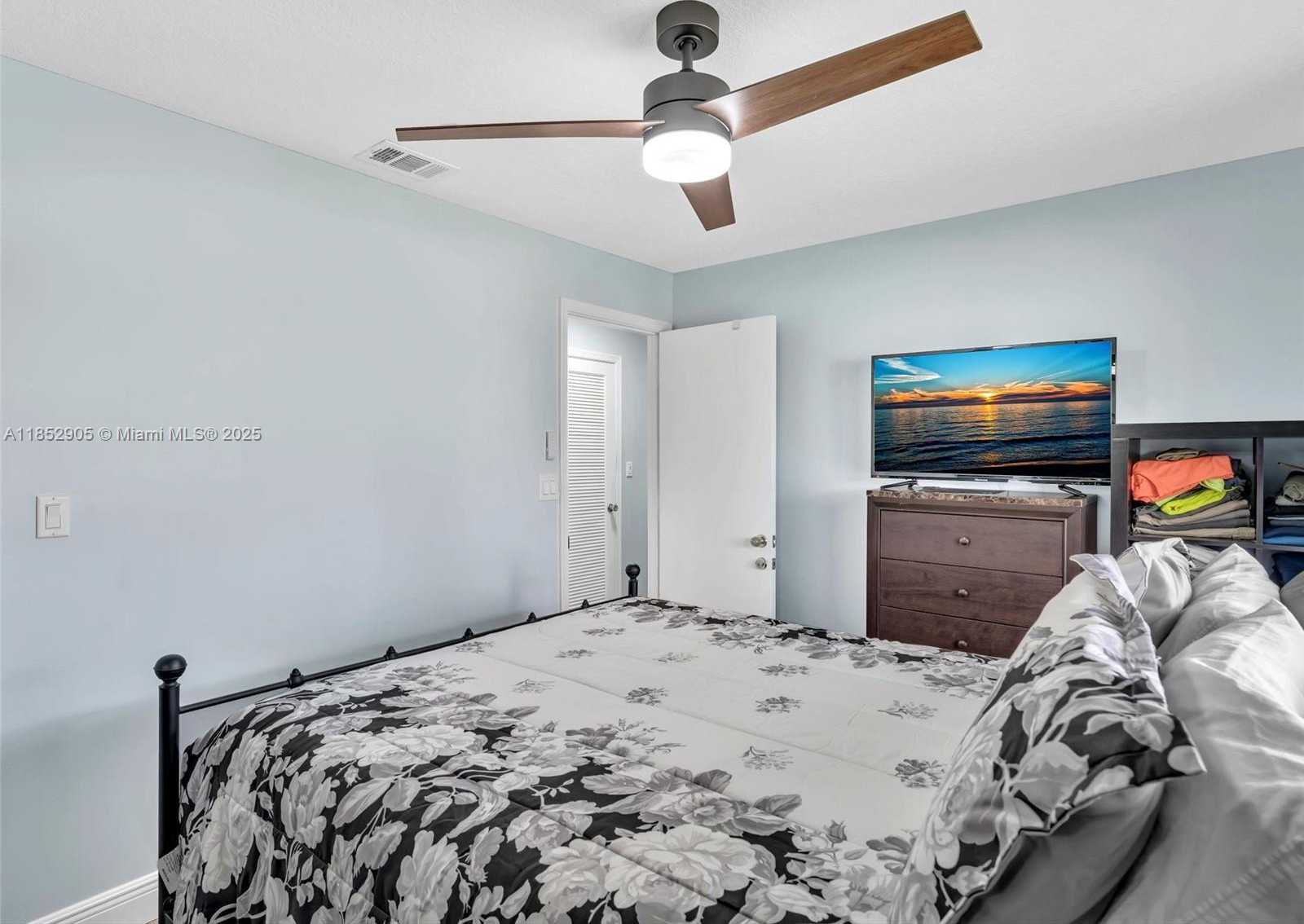 Small Image of 6708 NORTH WEST 58TH CT, Tamarac Number 18