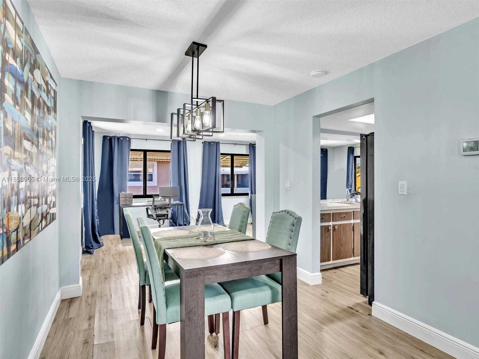 Small Image of 6708 NORTH WEST 58TH CT, Tamarac Number 6