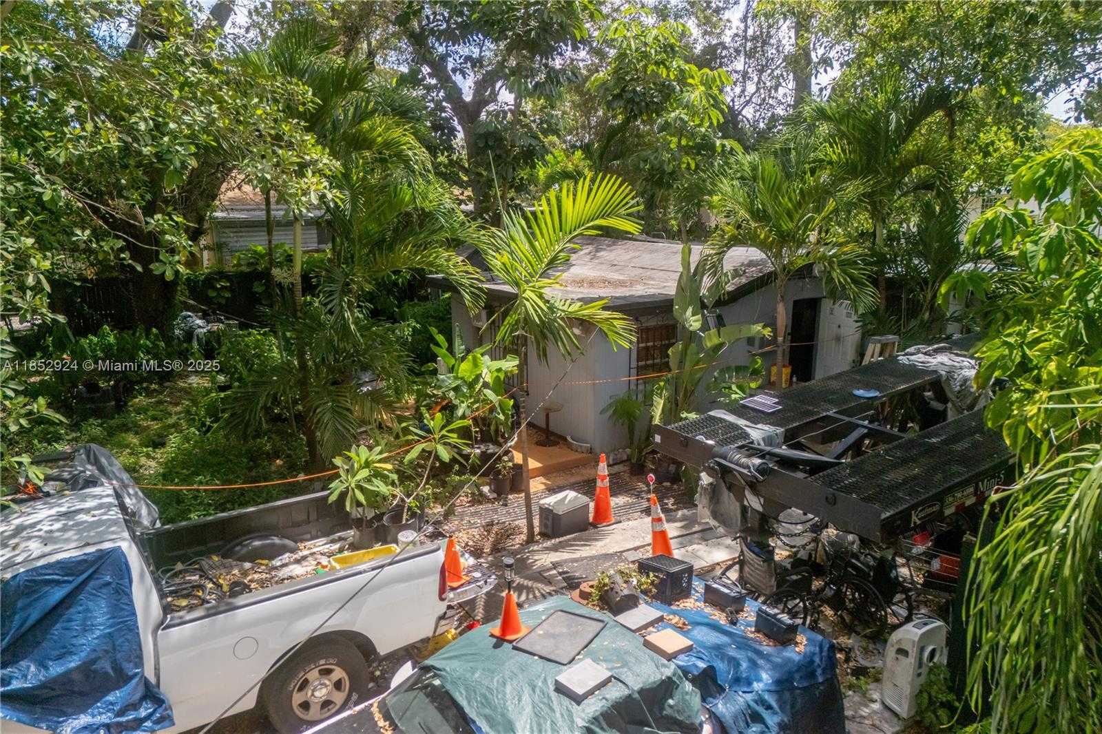 Small Image of 14350 NORTH EAST 8TH AVE, North Miami Number 10