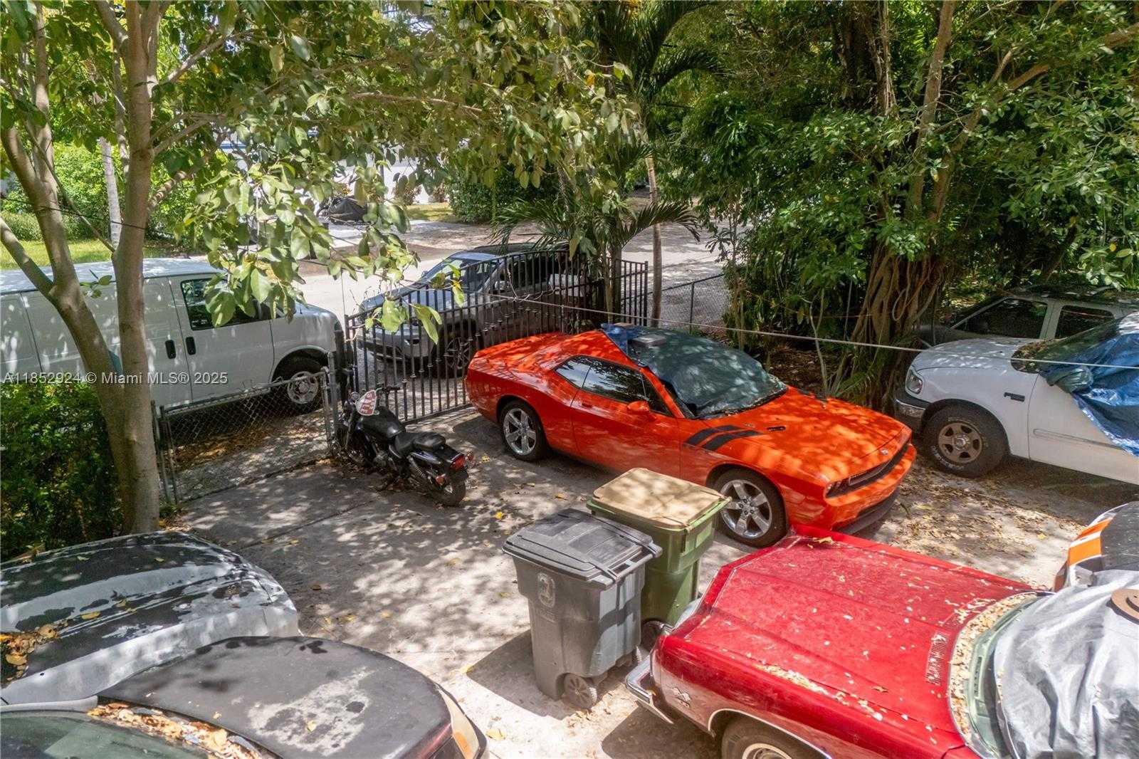 Small Image of 14350 NORTH EAST 8TH AVE, North Miami Number 4