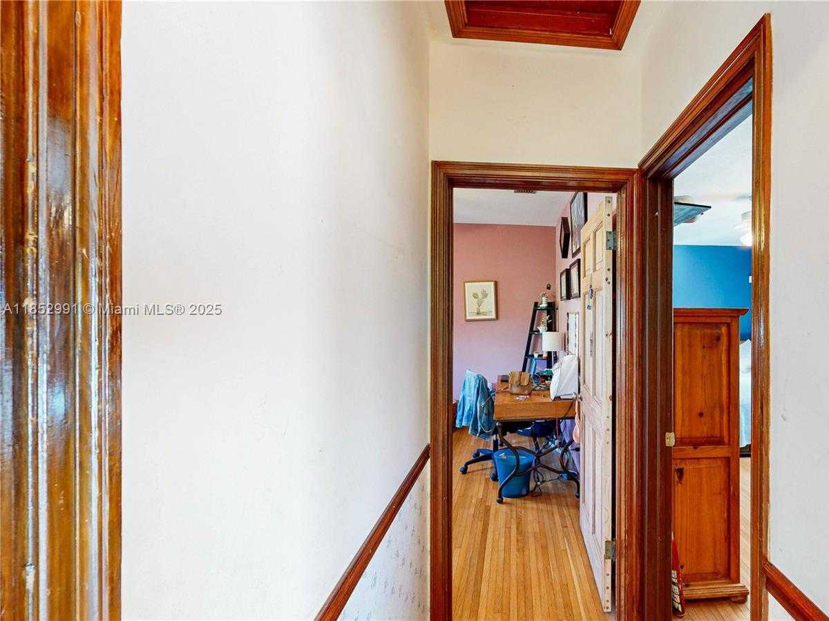 Small Image of 94 NORTH EAST 17TH ST, Homestead Number 15