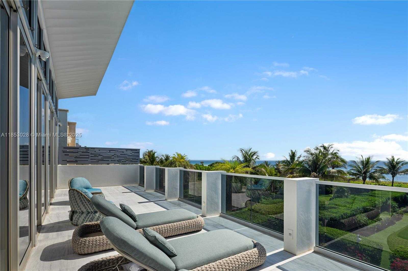 Small Image of 7815 ATLANTIC WAY, Miami Beach Number 29