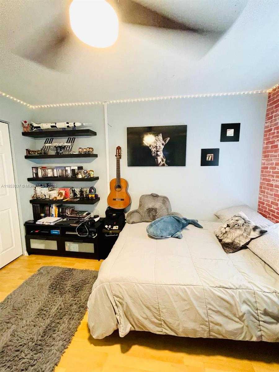 Small Image of 18336 NORTH WEST 6TH ST, Pembroke Pines Number 59
