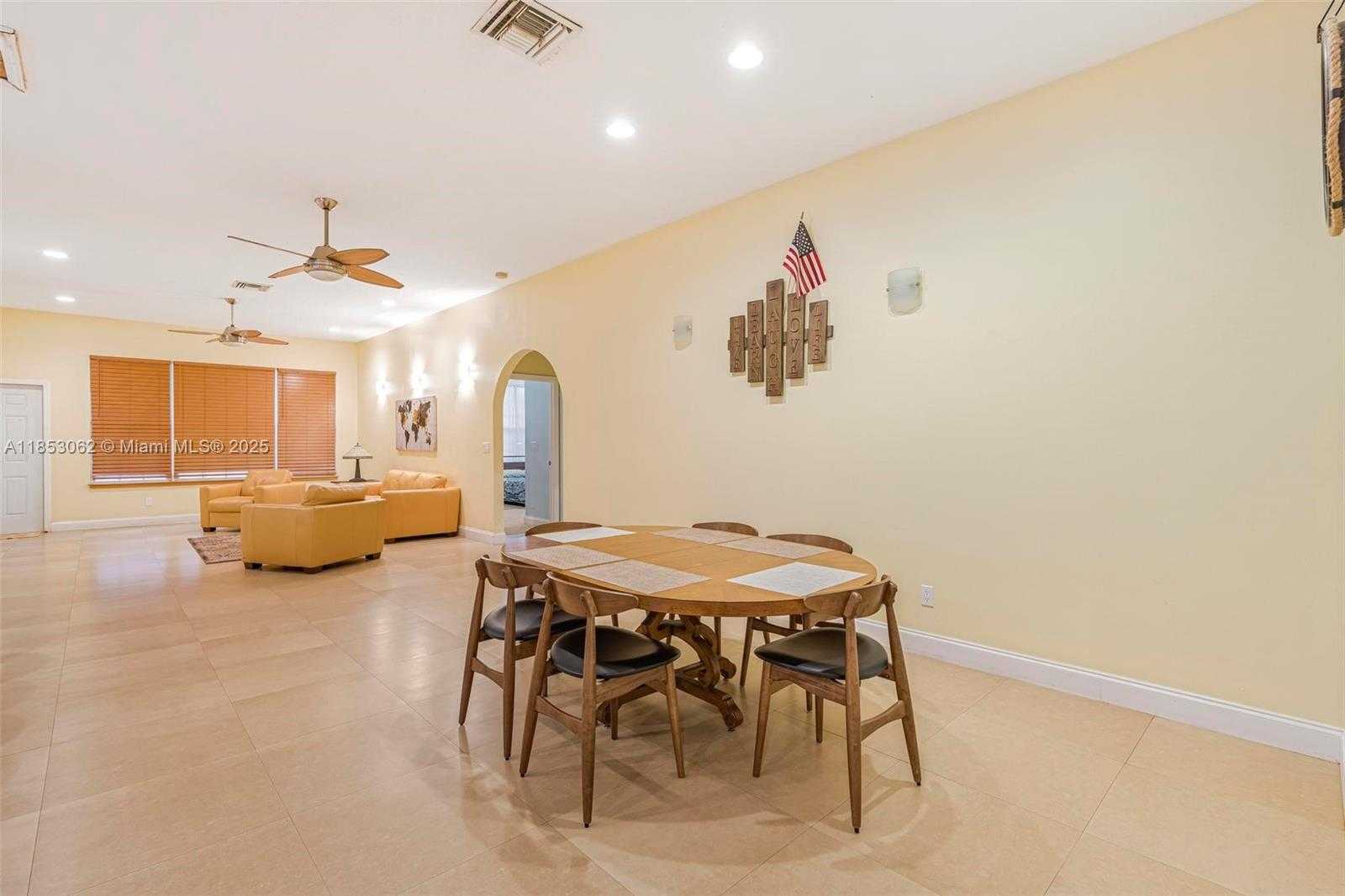 Small Image of 1640 C RD, Loxahatchee Number 12