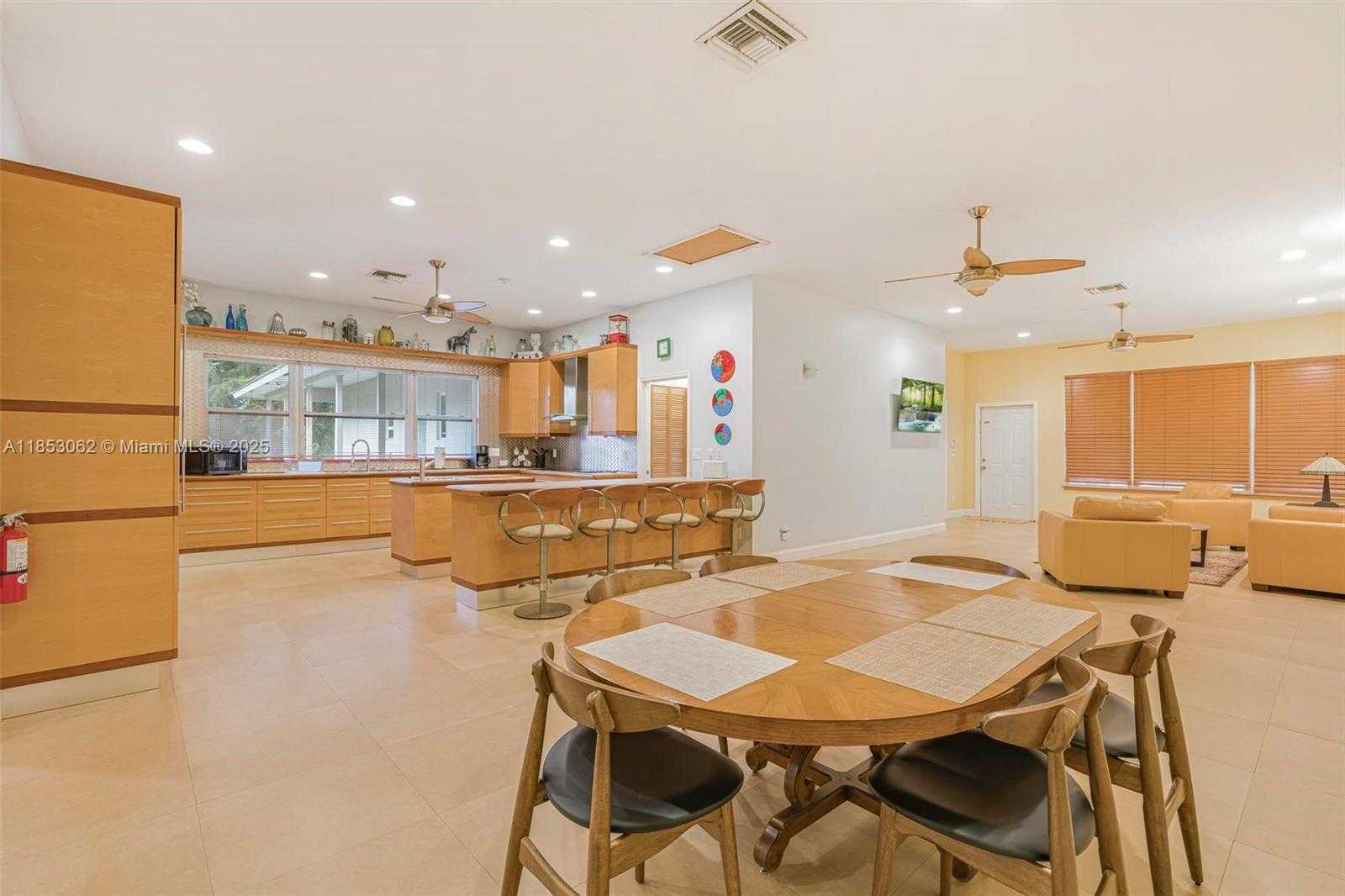 Small Image of 1640 C RD, Loxahatchee Number 13