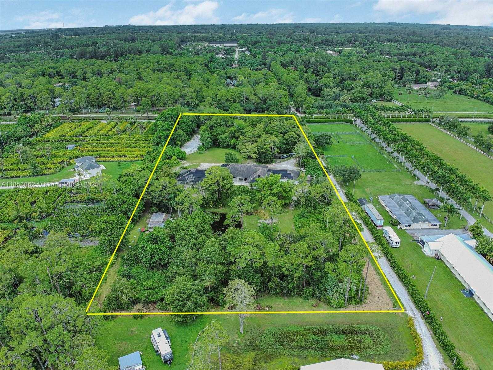 Small Image of 1640 C RD, Loxahatchee Number 74