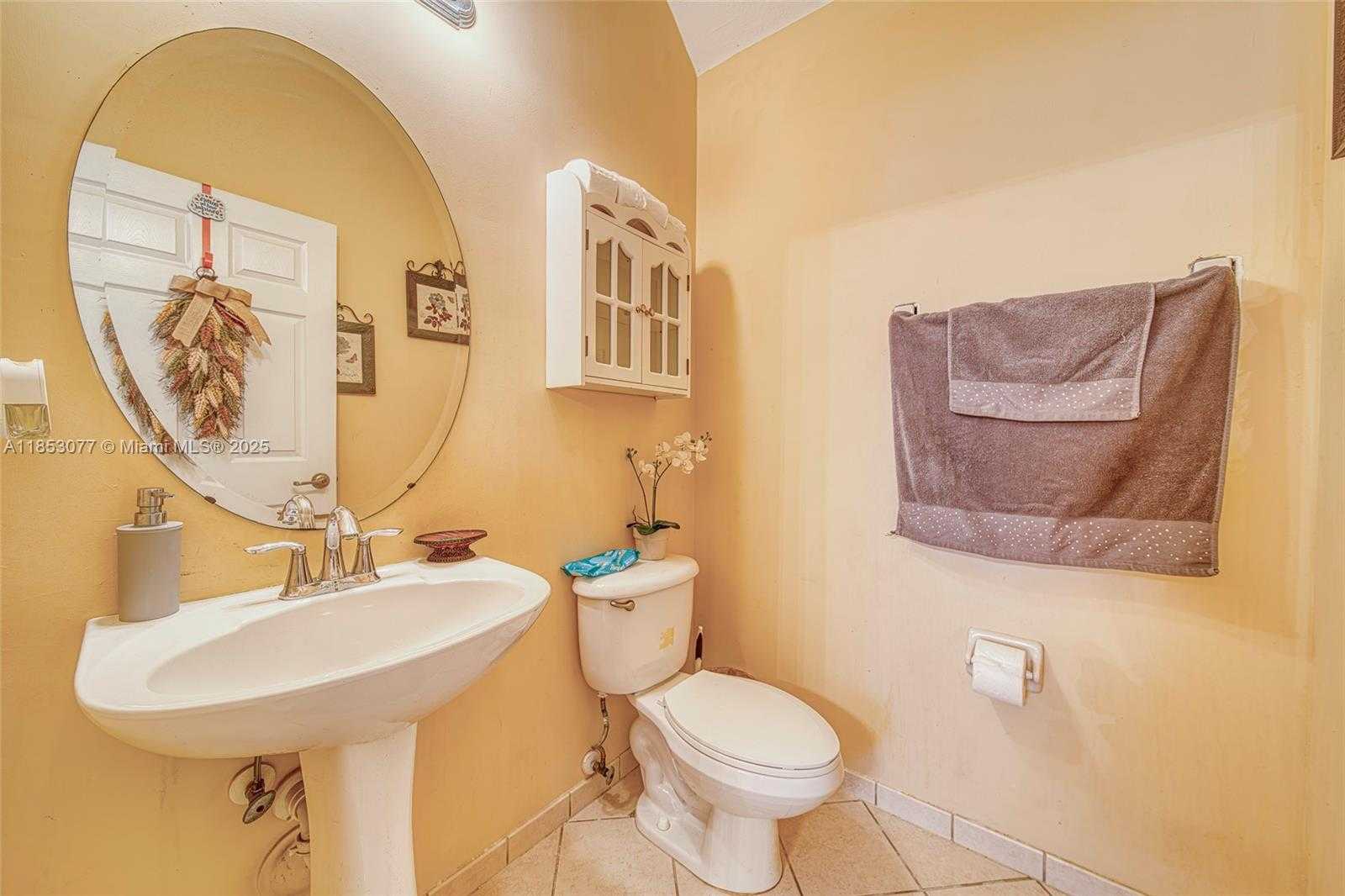 Small Image of 229 NORTH EAST 36 AVENUE RD, Homestead Number 14