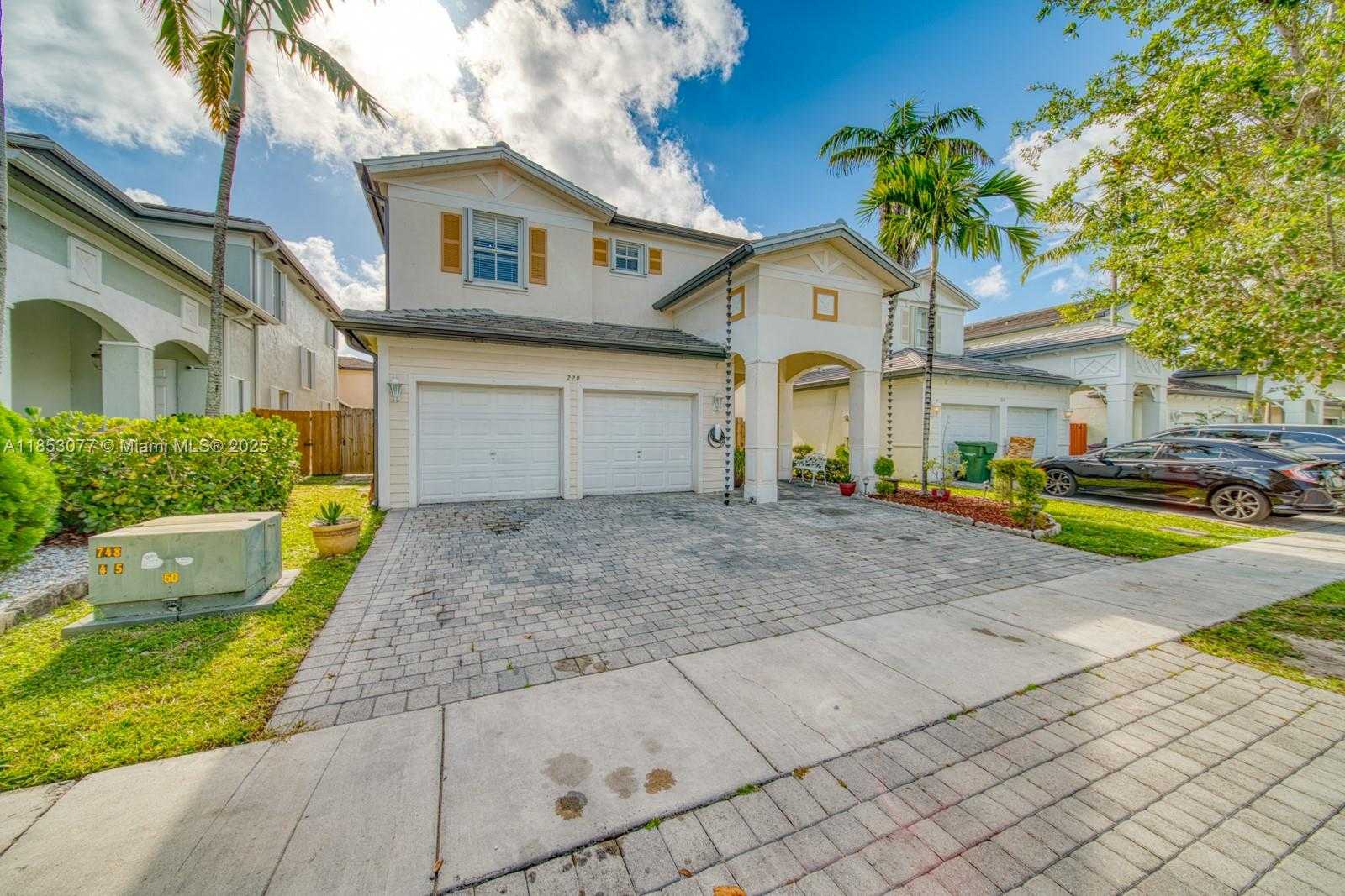 Small Image of 229 NORTH EAST 36 AVENUE RD, Homestead Number 3