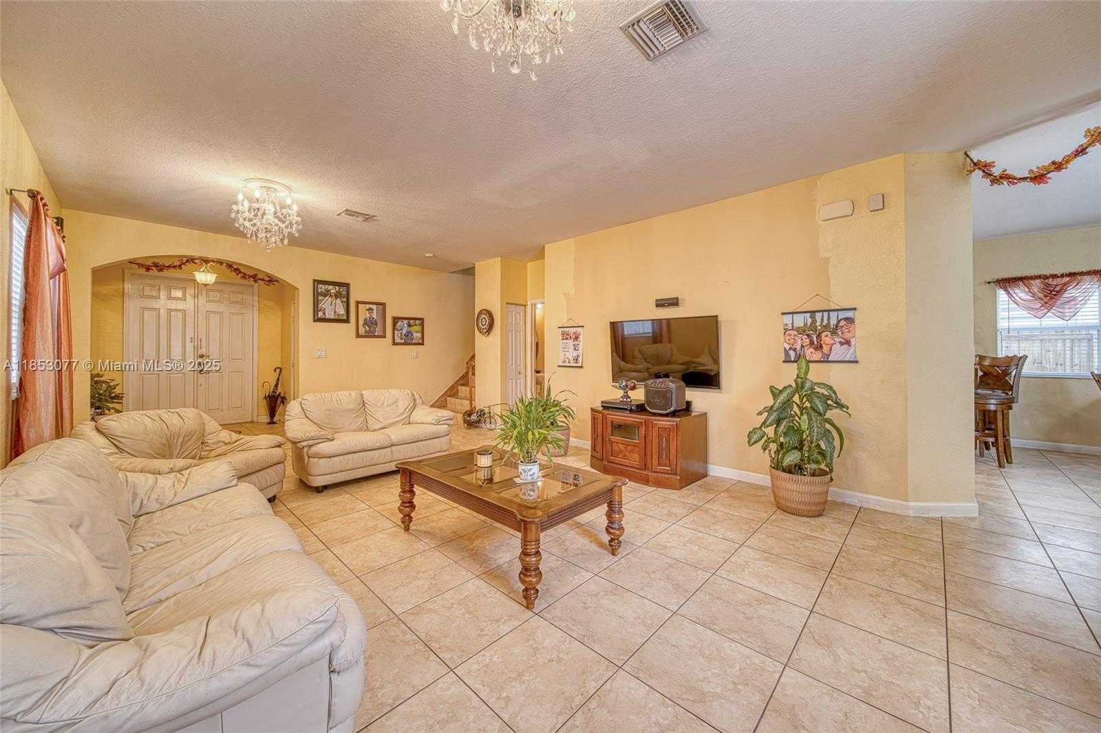 Small Image of 229 NORTH EAST 36 AVENUE RD, Homestead Number 8