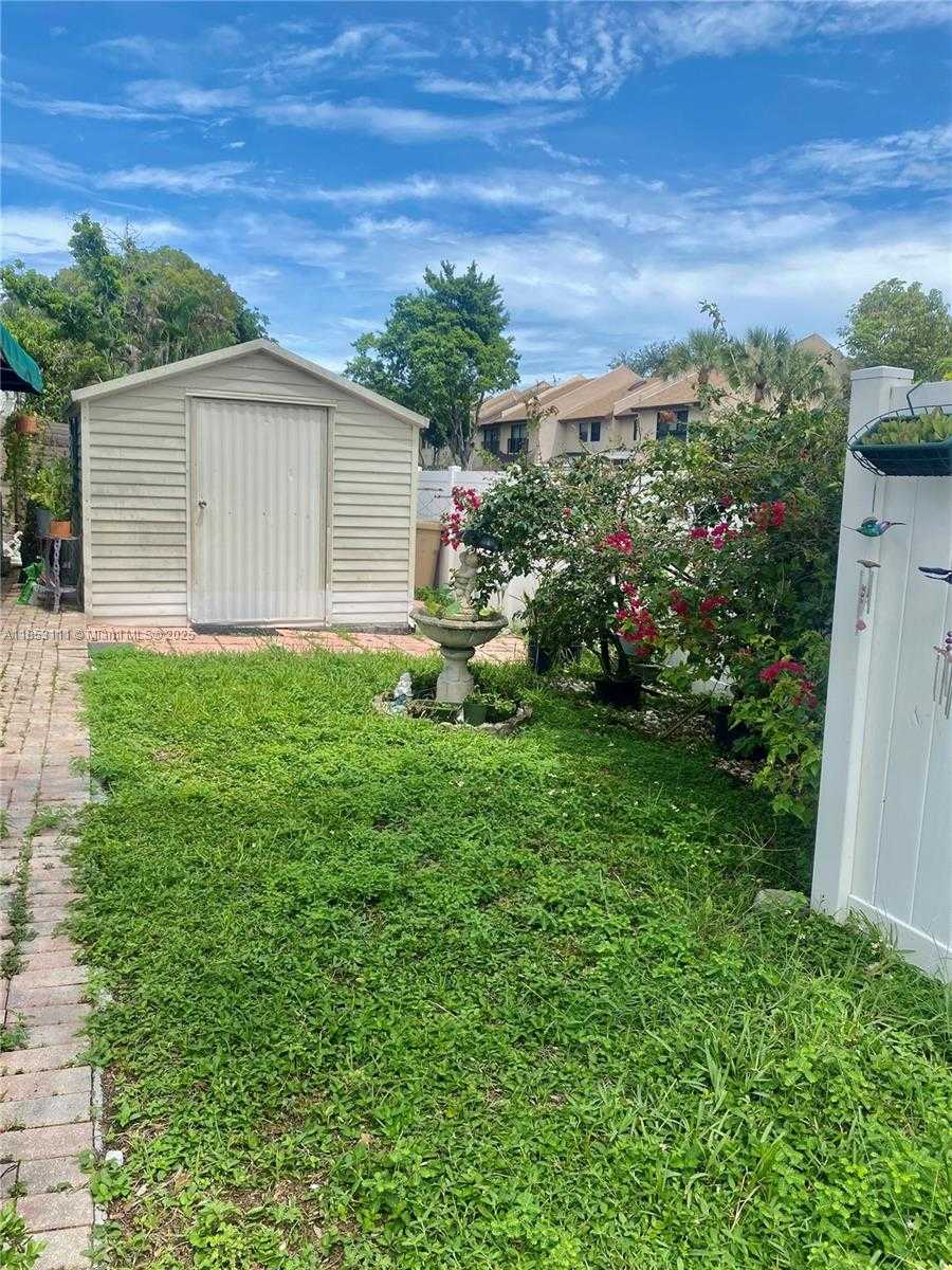 Small Image of 7872 NORTH WEST 34TH PL, Davie Number 12