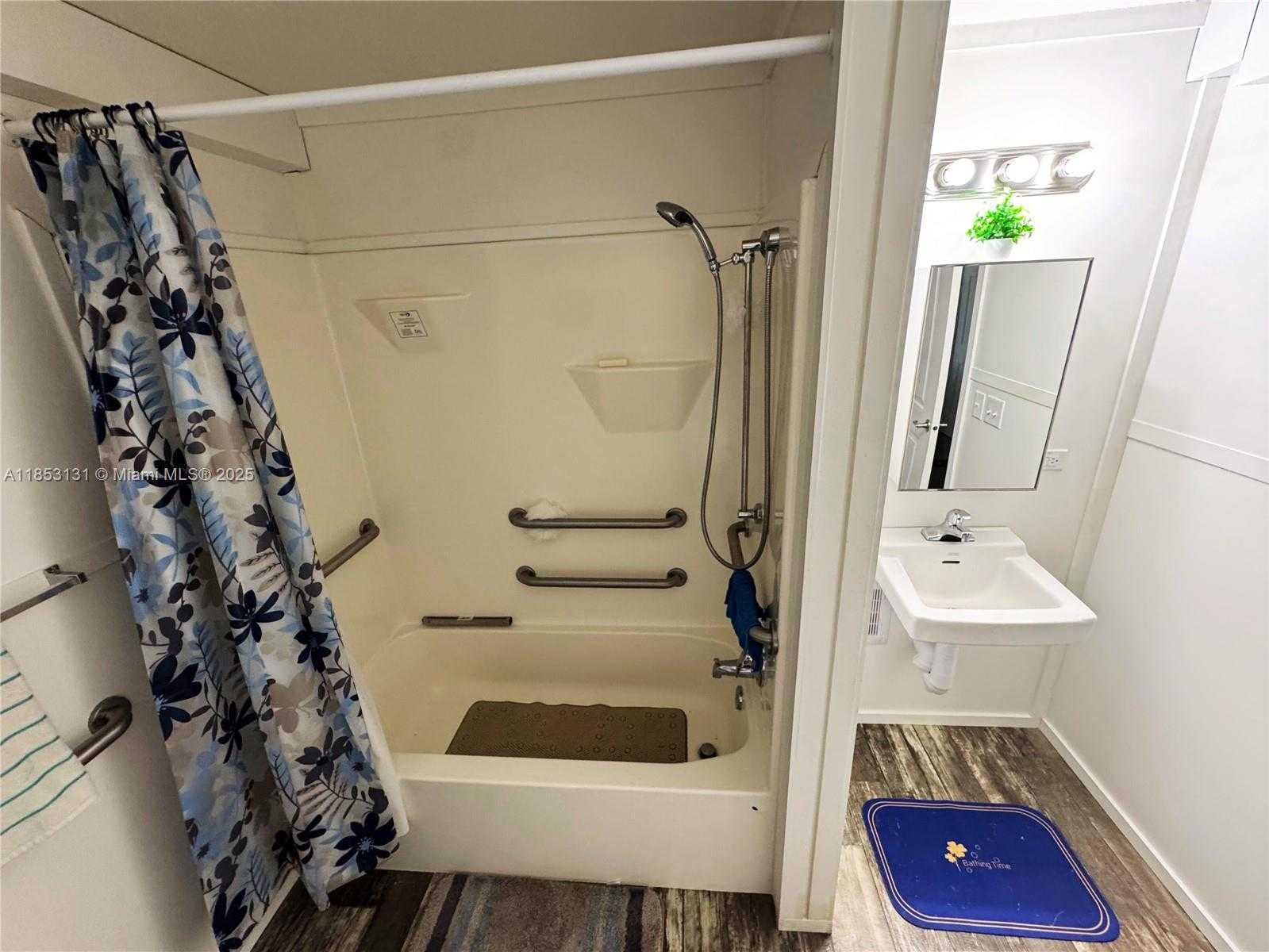 Small Image of 1321 BLUFF HAMMOCK RD, Lorida Number 12