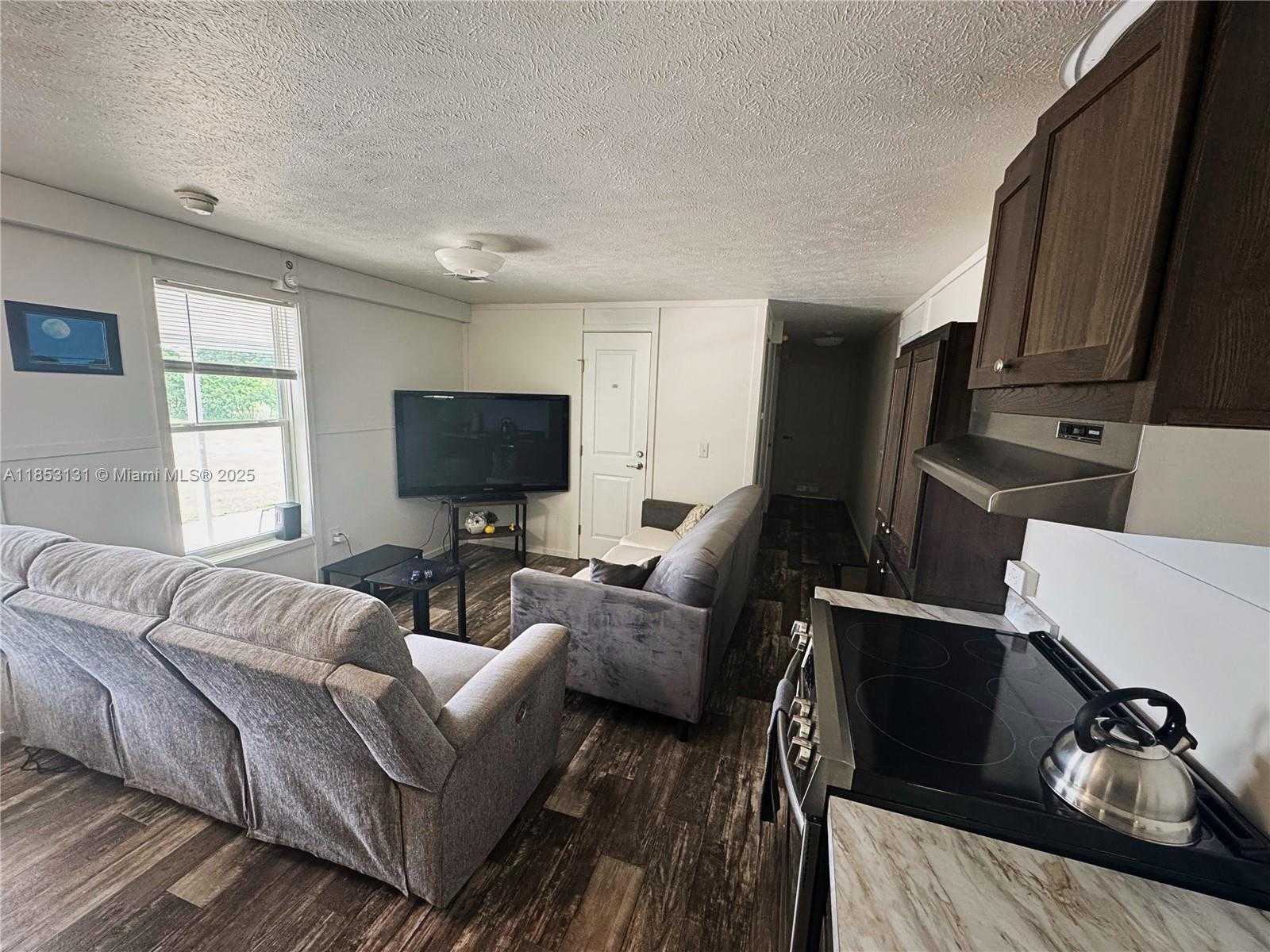 Small Image of 1321 BLUFF HAMMOCK RD, Lorida Number 8