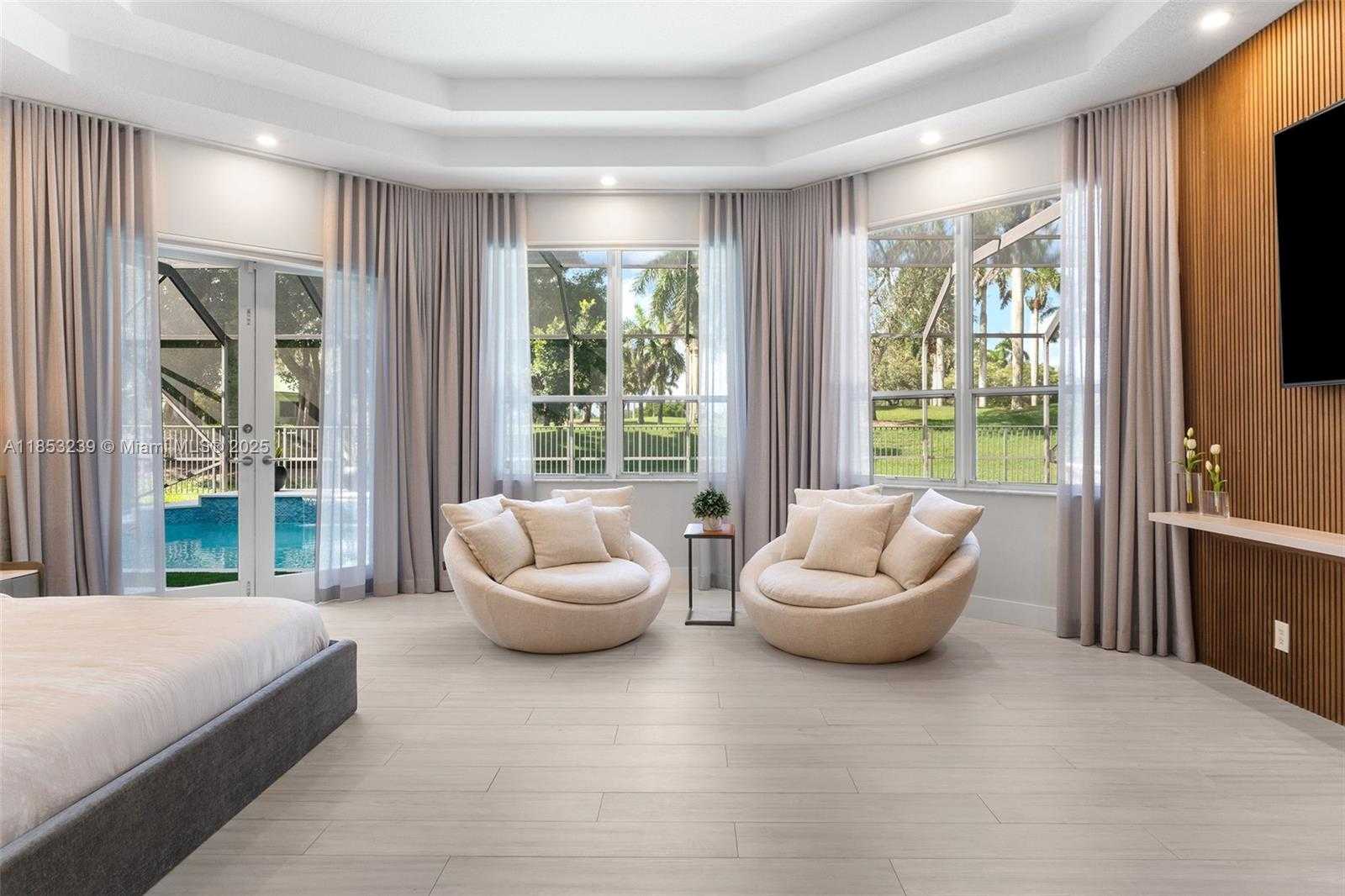 Small Image of 2438 POINCIANA CT, Weston Number 32