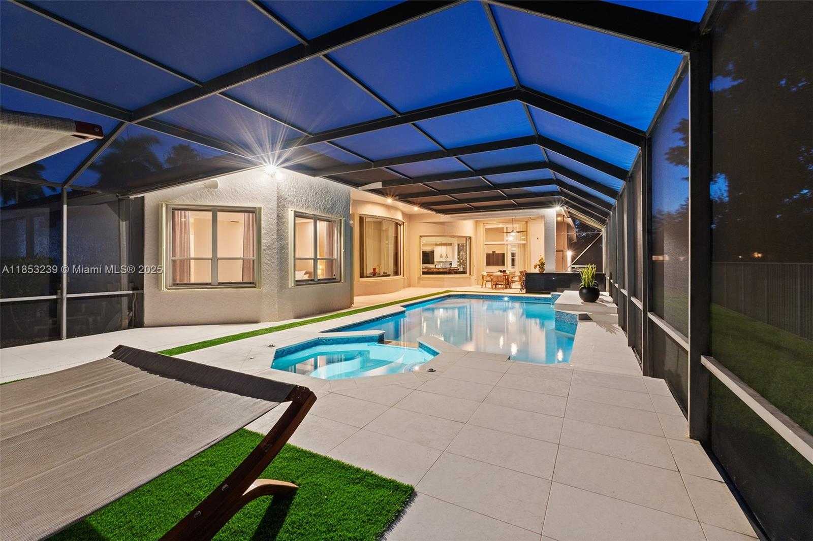 Small Image of 2438 POINCIANA CT, Weston Number 79