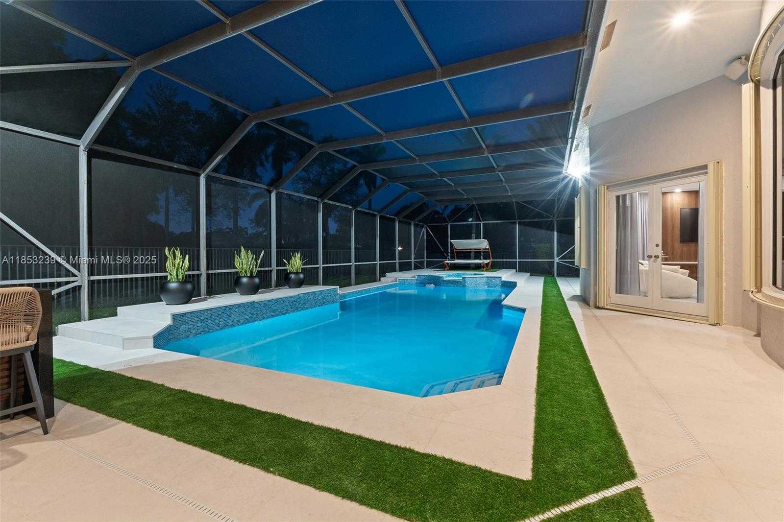 Small Image of 2438 POINCIANA CT, Weston Number 81
