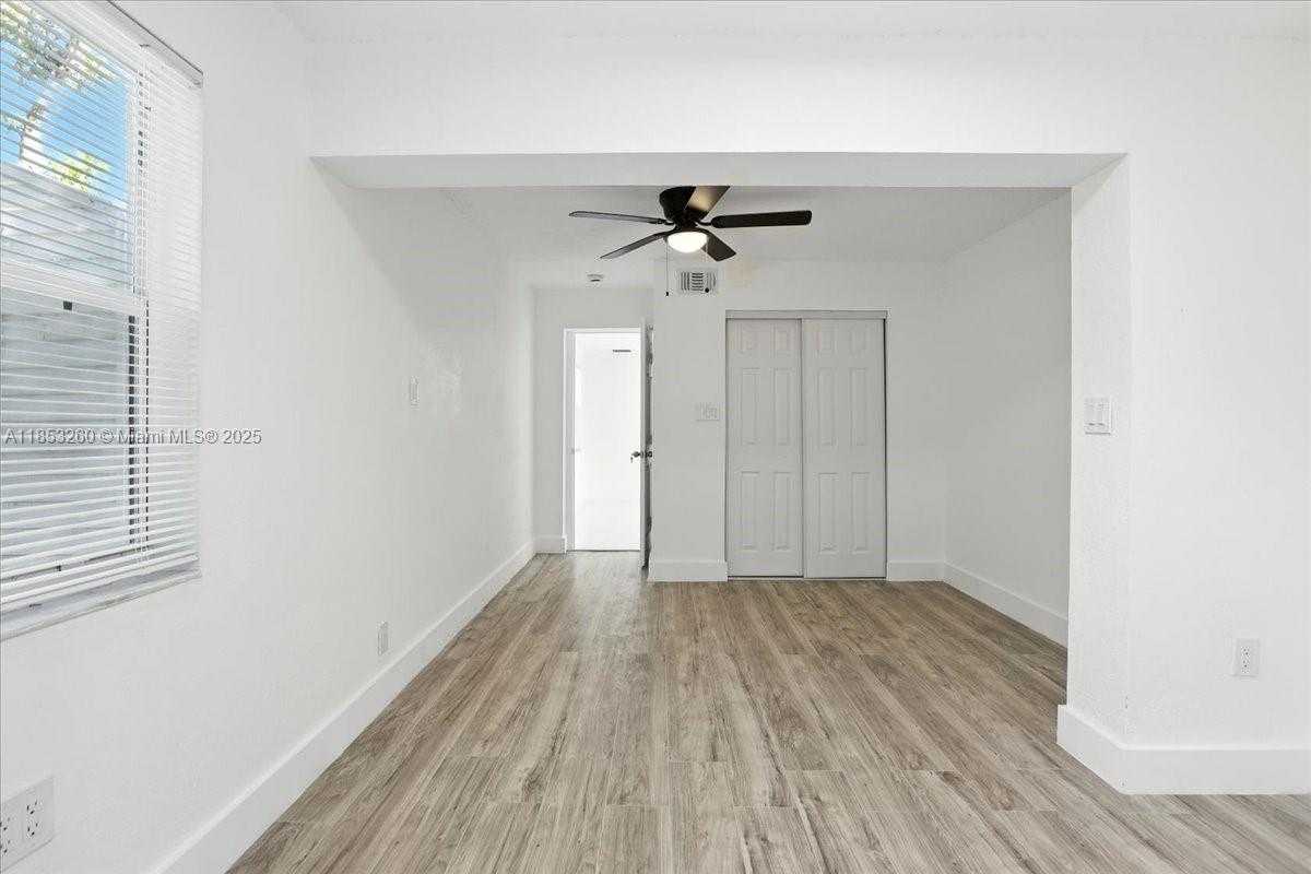 Small Image of 9207 SOUTH WEST 49TH PL, Cooper City Number 18