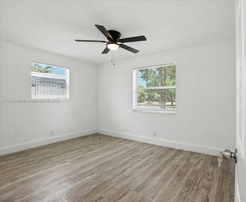 Small Image of 9207 SOUTH WEST 49TH PL, Cooper City Number 24
