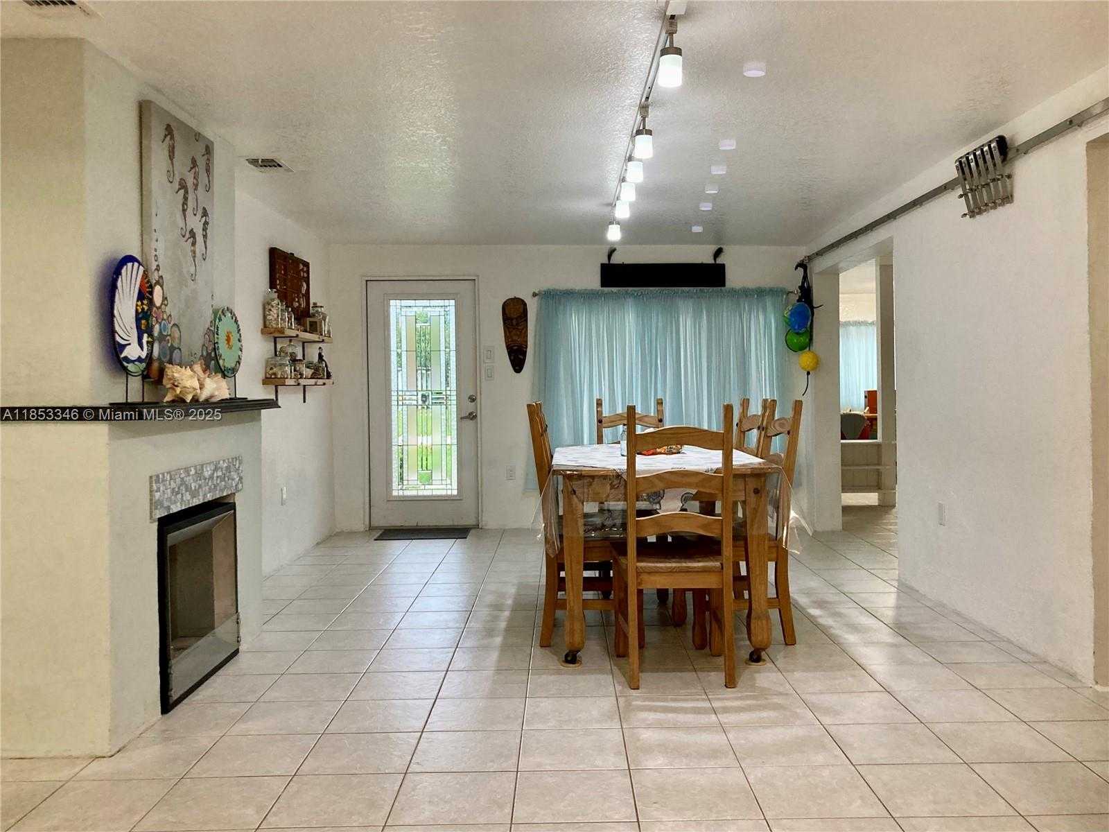 Small Image of 232 DARST AVE, Punta Gorda Number 28