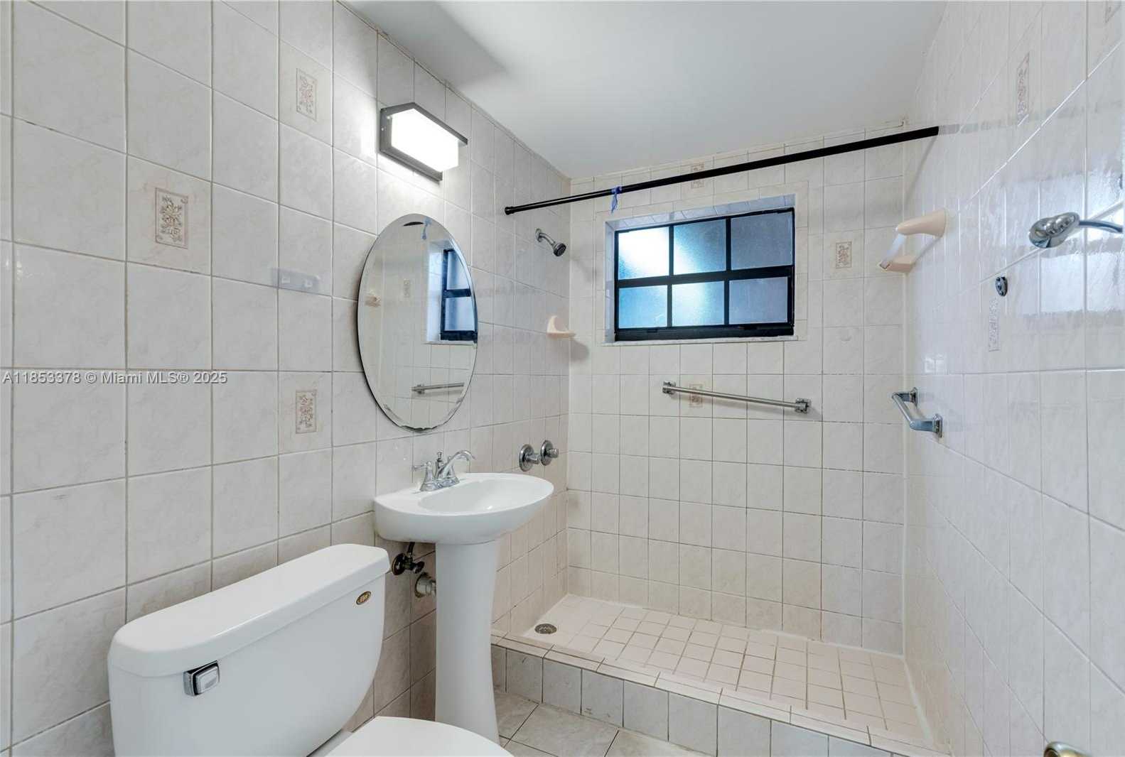Small Image of 561 EAST 62ND ST, Hialeah Number 11