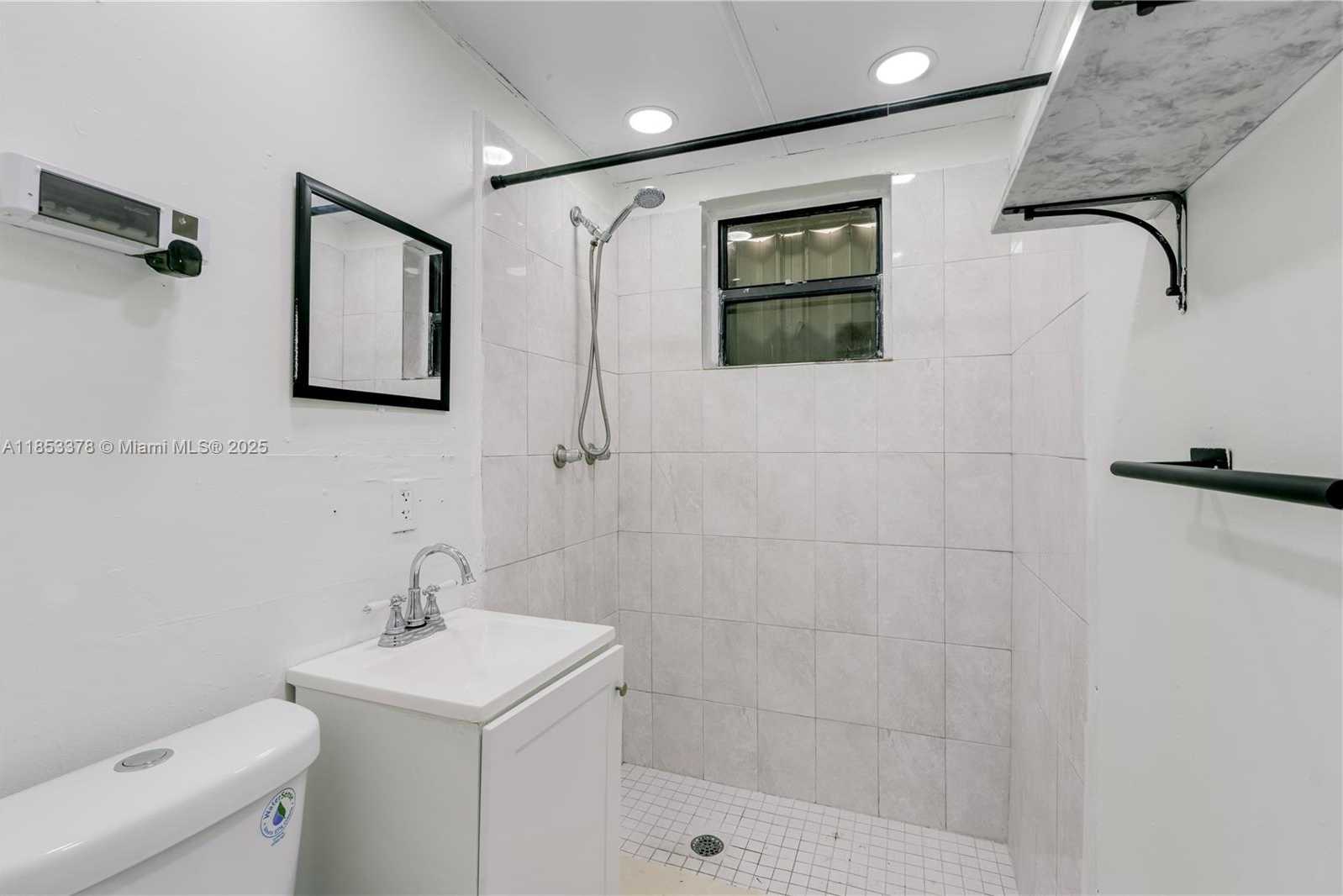 Small Image of 561 EAST 62ND ST, Hialeah Number 18