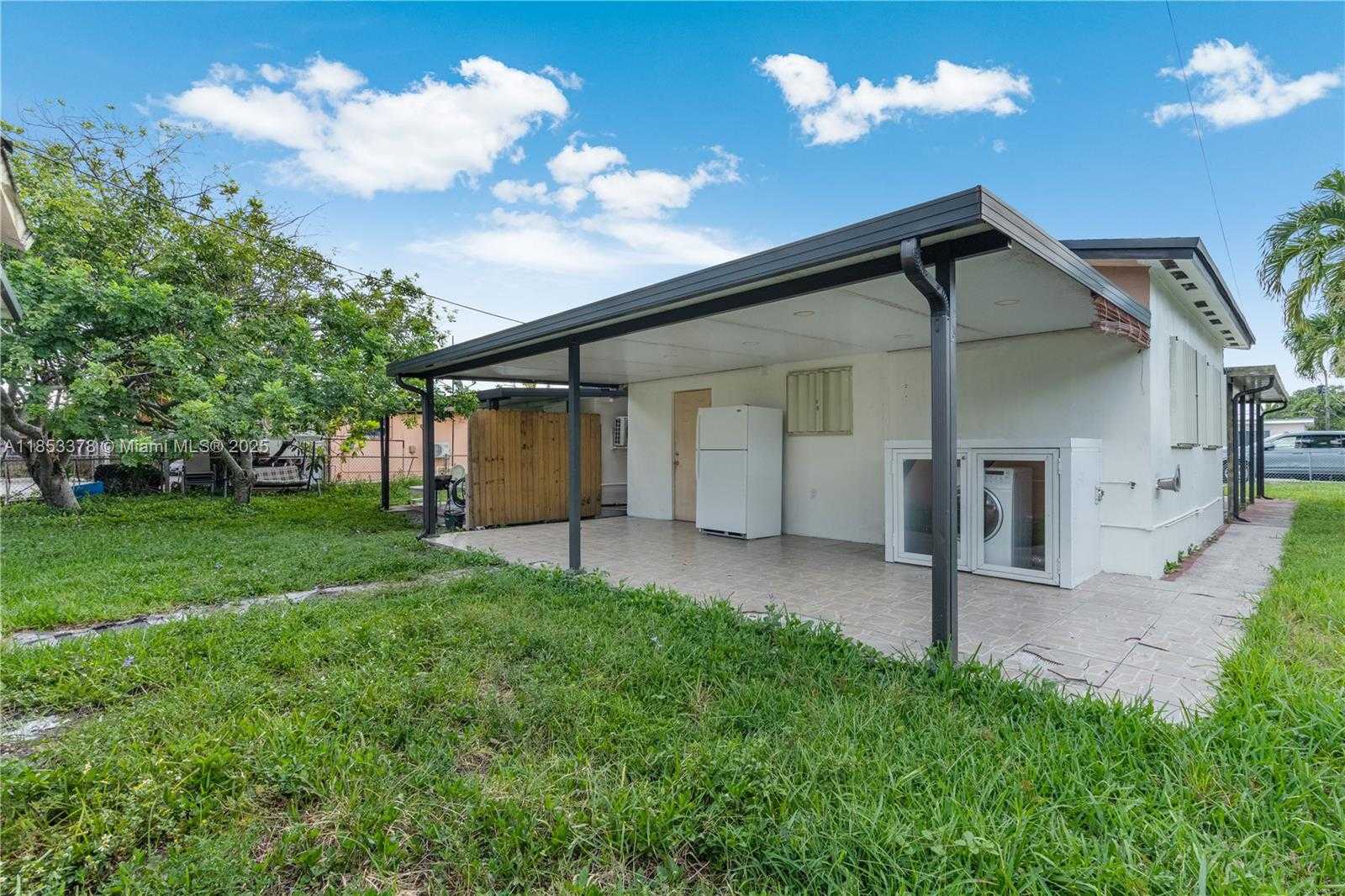 Small Image of 561 EAST 62ND ST, Hialeah Number 19