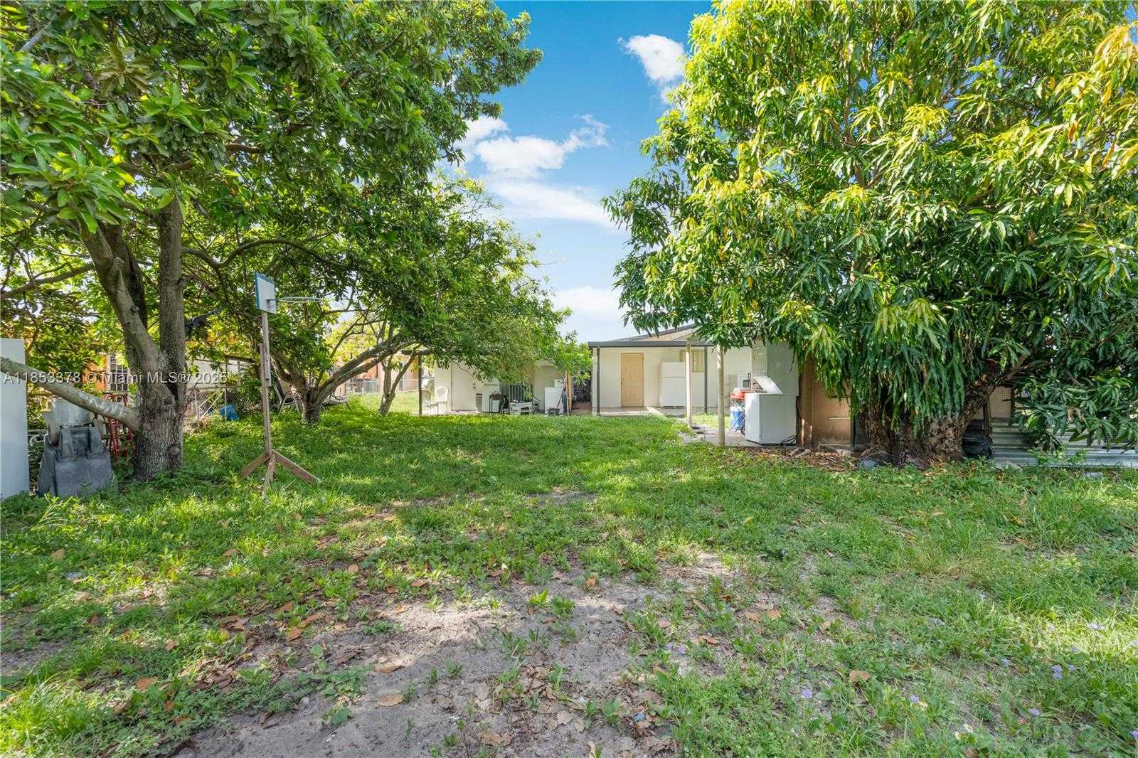 Small Image of 561 EAST 62ND ST, Hialeah Number 23