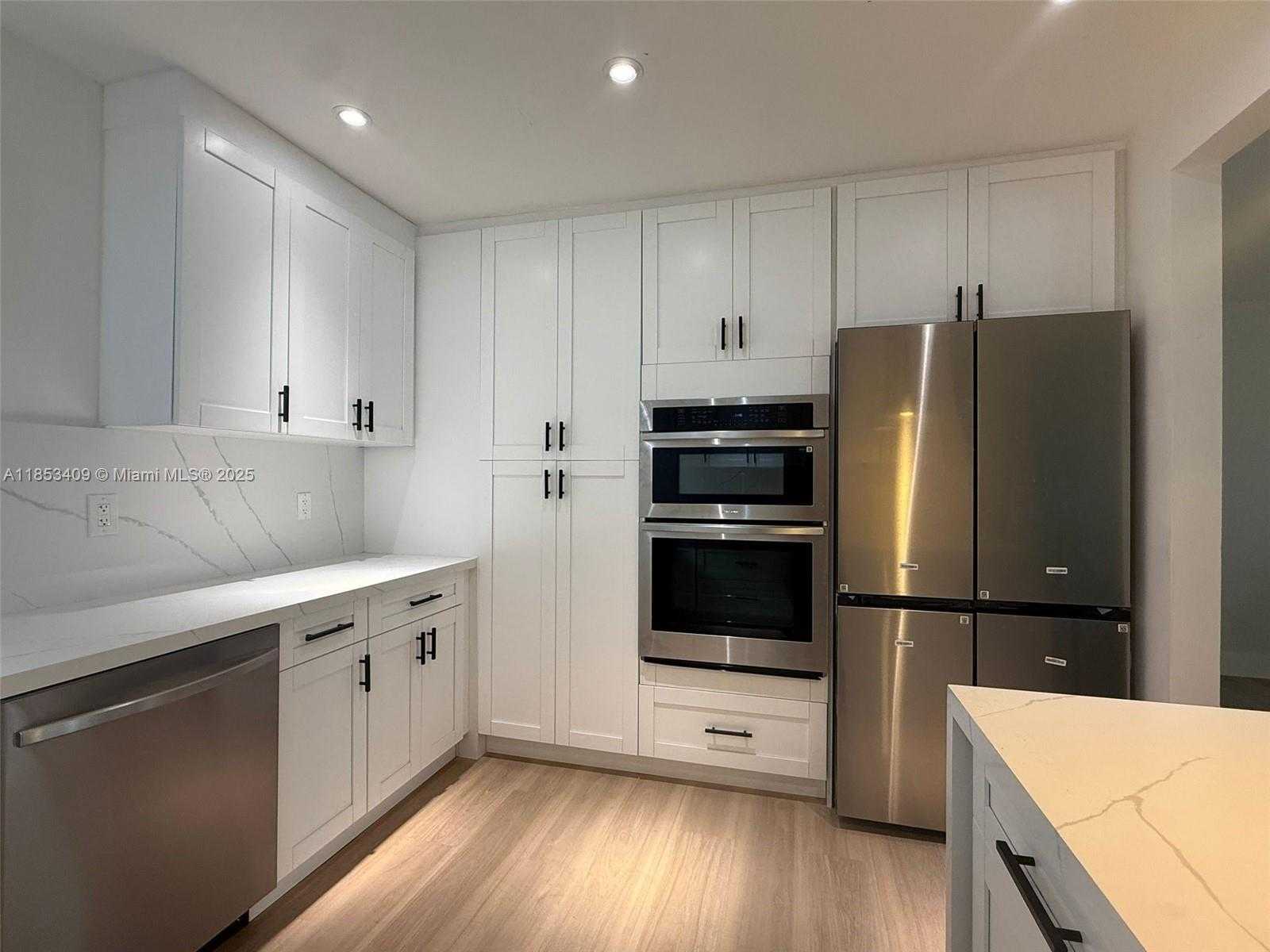 Small Image of 173 NORTH WEST 107TH ST, Miami Shores Number 11