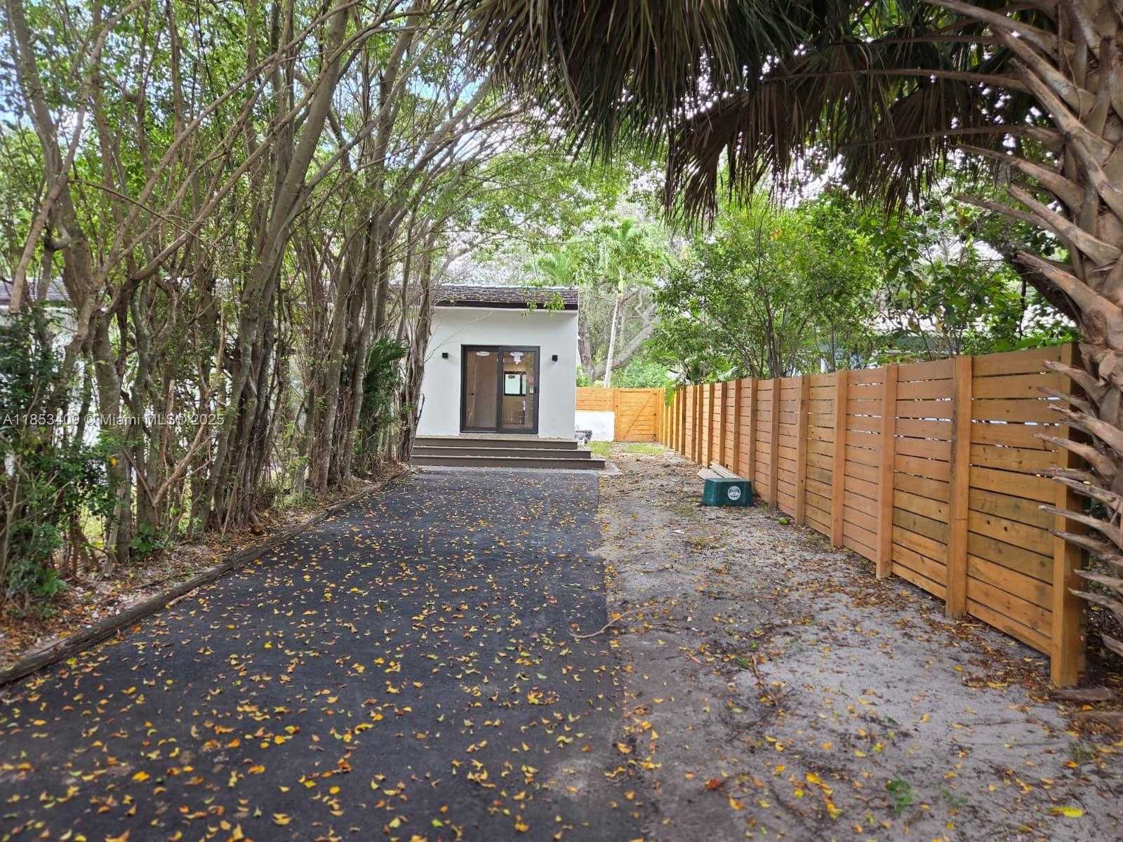 Small Image of 173 NORTH WEST 107TH ST, Miami Shores Number 22