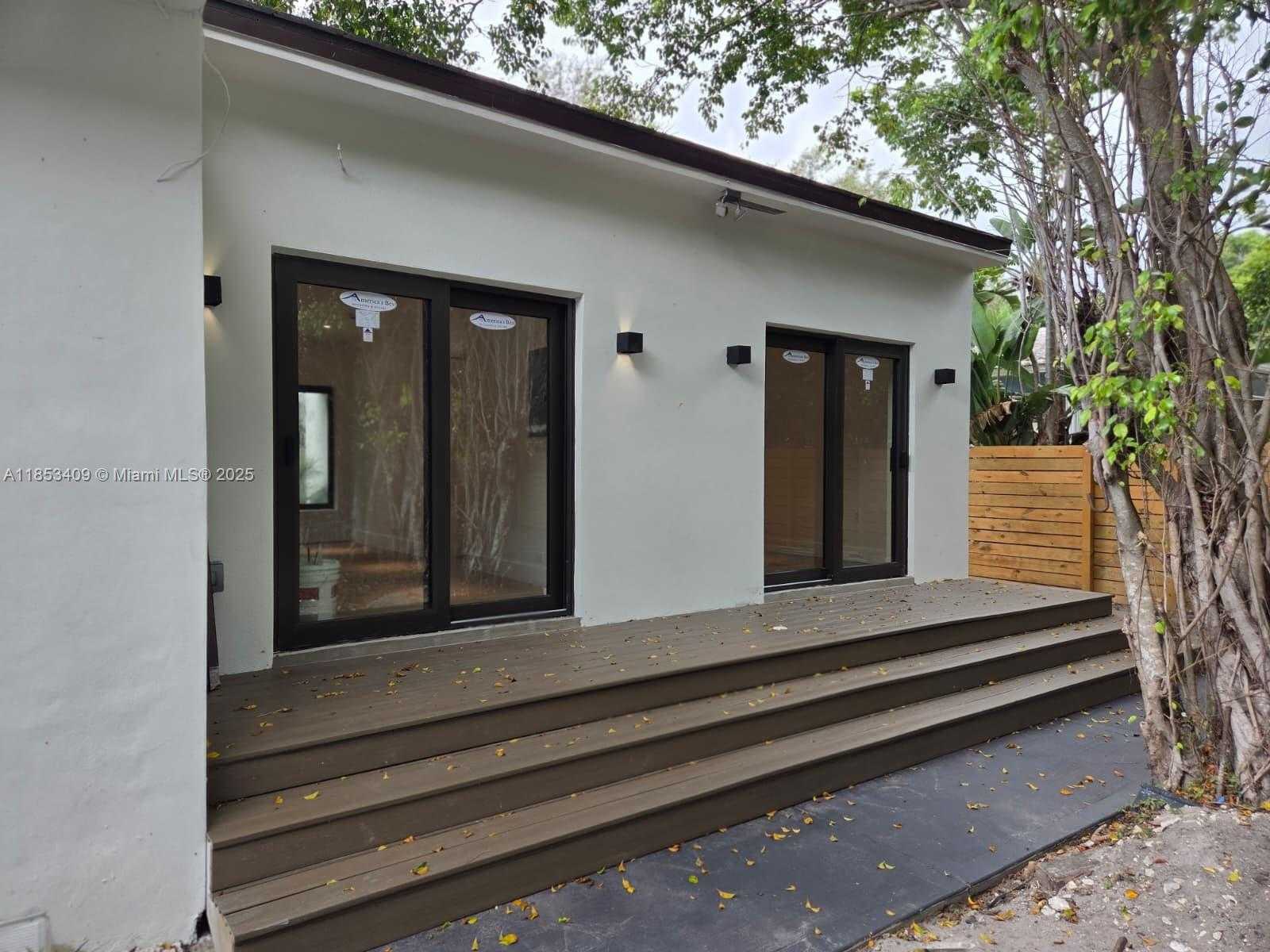 Small Image of 173 NORTH WEST 107TH ST, Miami Shores Number 3