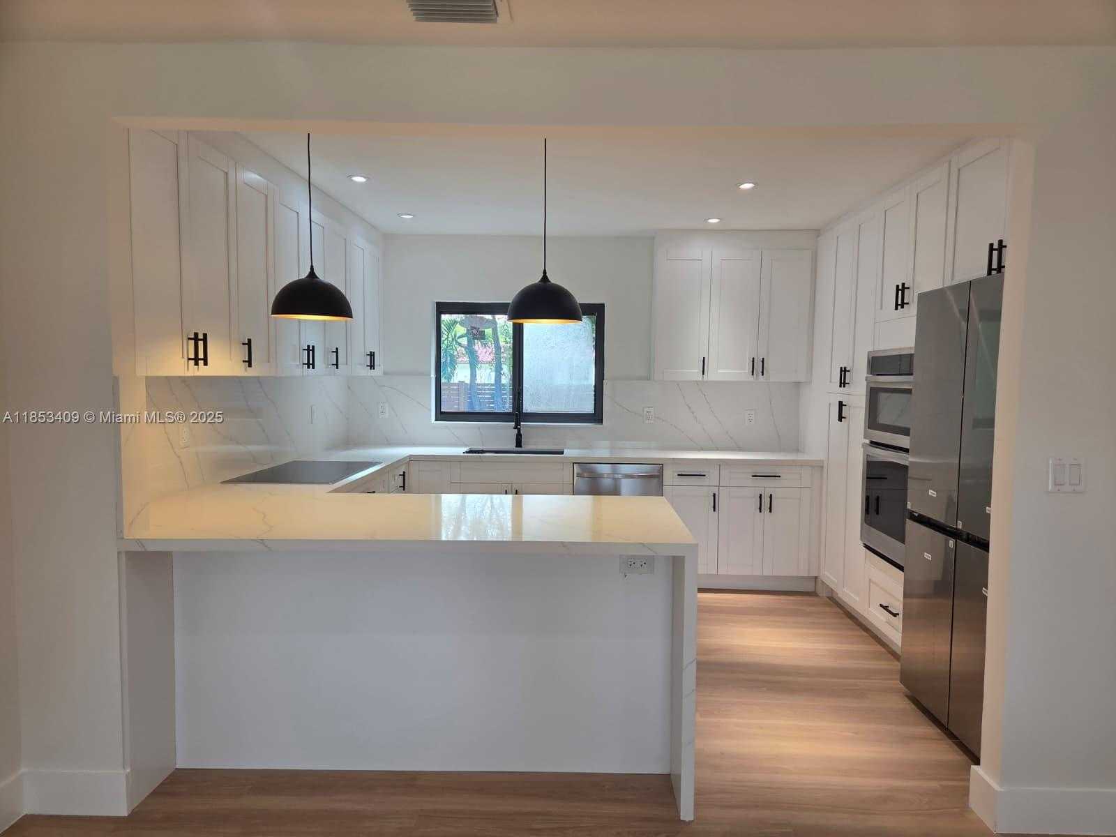 Small Image of 173 NORTH WEST 107TH ST, Miami Shores Number 31