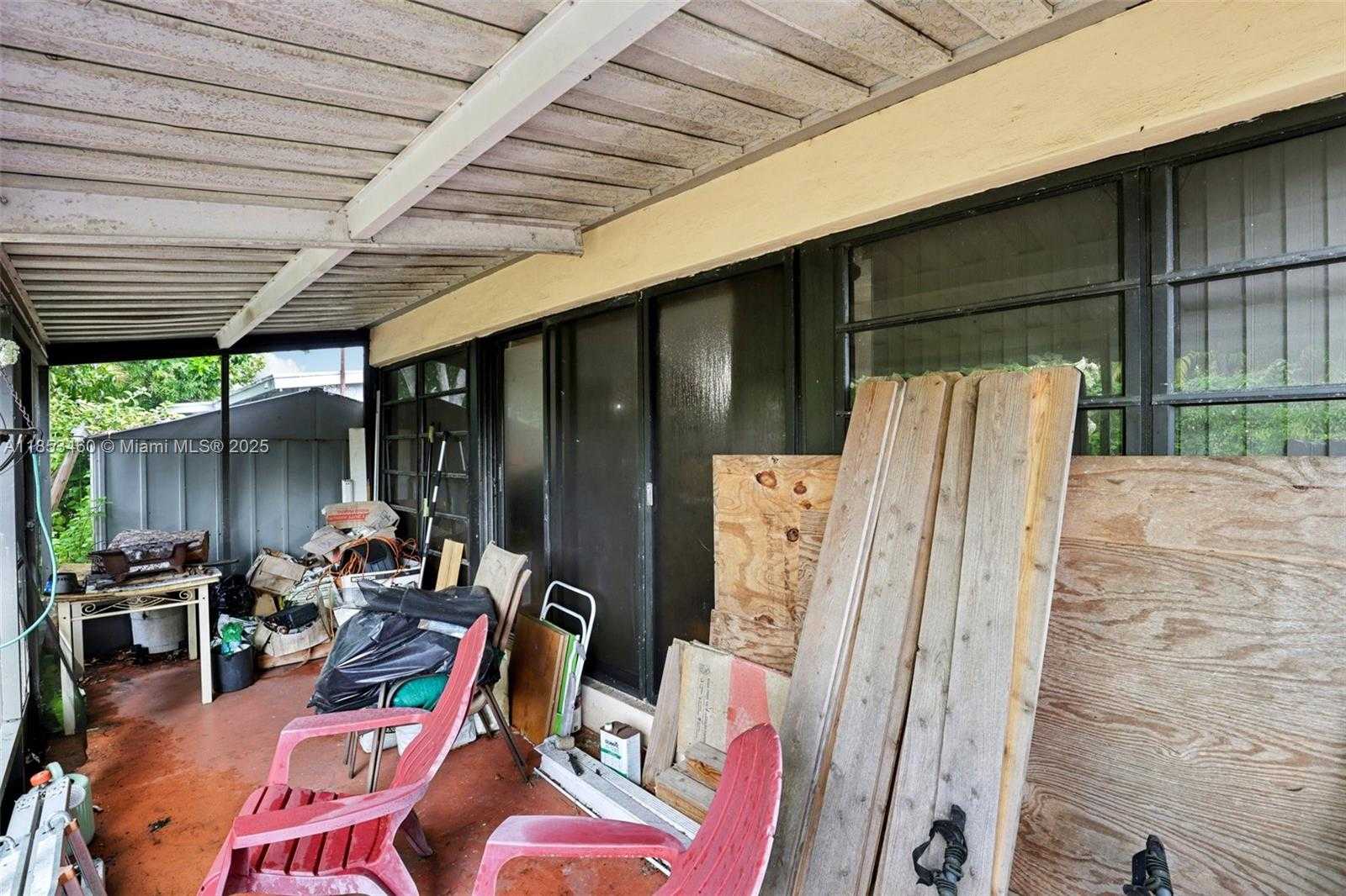 Small Image of 550 NORTH EAST 173RD ST, North Miami Beach Number 27