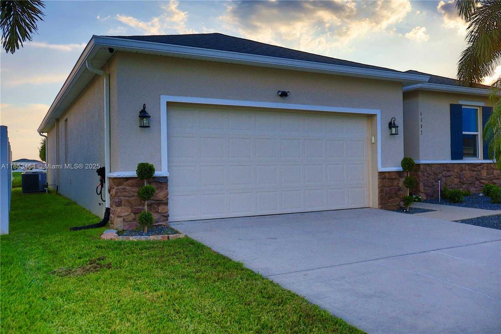 Small Image of 4582 BALER TRAILS DRIVE, Saint Cloud Number 2