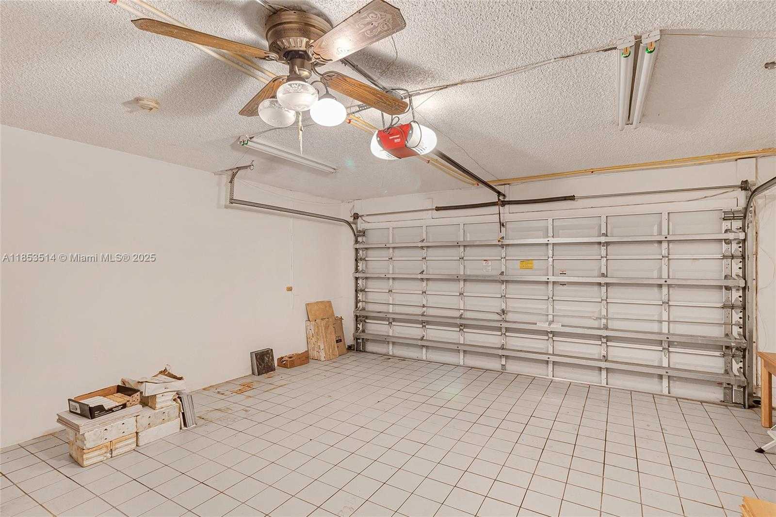 Small Image of 7725 NORTH WEST 192ND ST, Hialeah Number 26