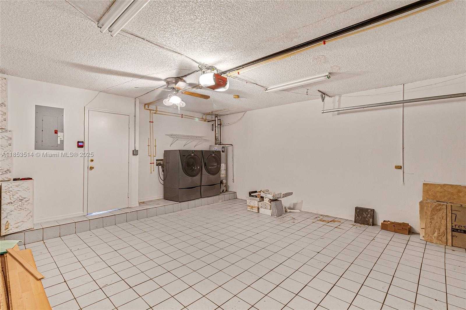 Small Image of 7725 NORTH WEST 192ND ST, Hialeah Number 27