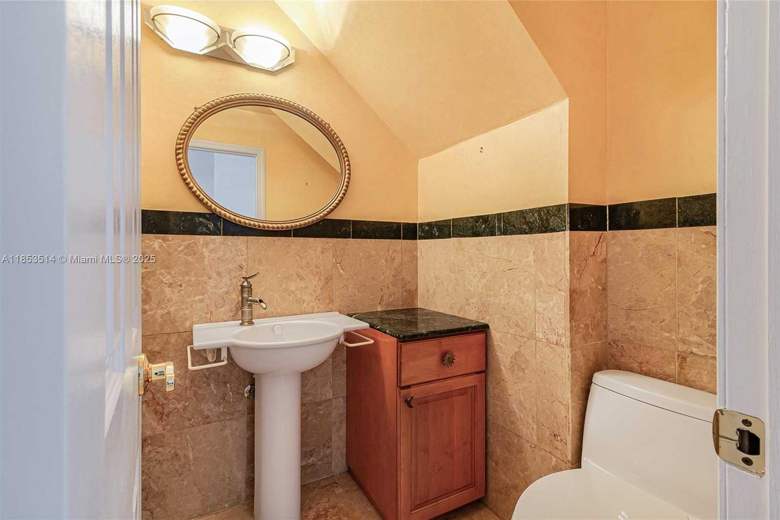 Small Image of 7725 NORTH WEST 192ND ST, Hialeah Number 7