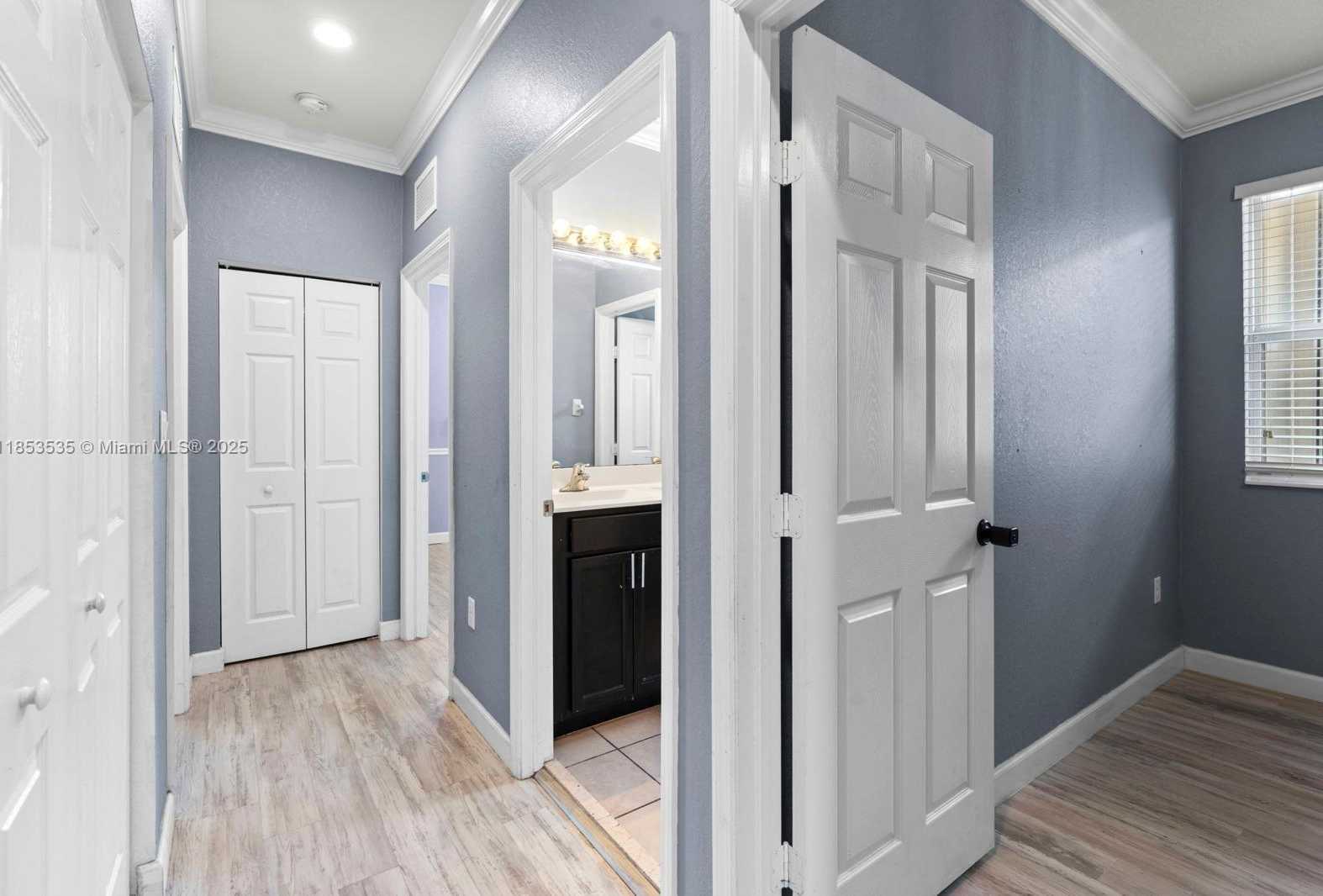 Small Image of 3136 SOUTH EAST 2ND DR, Homestead Number 17