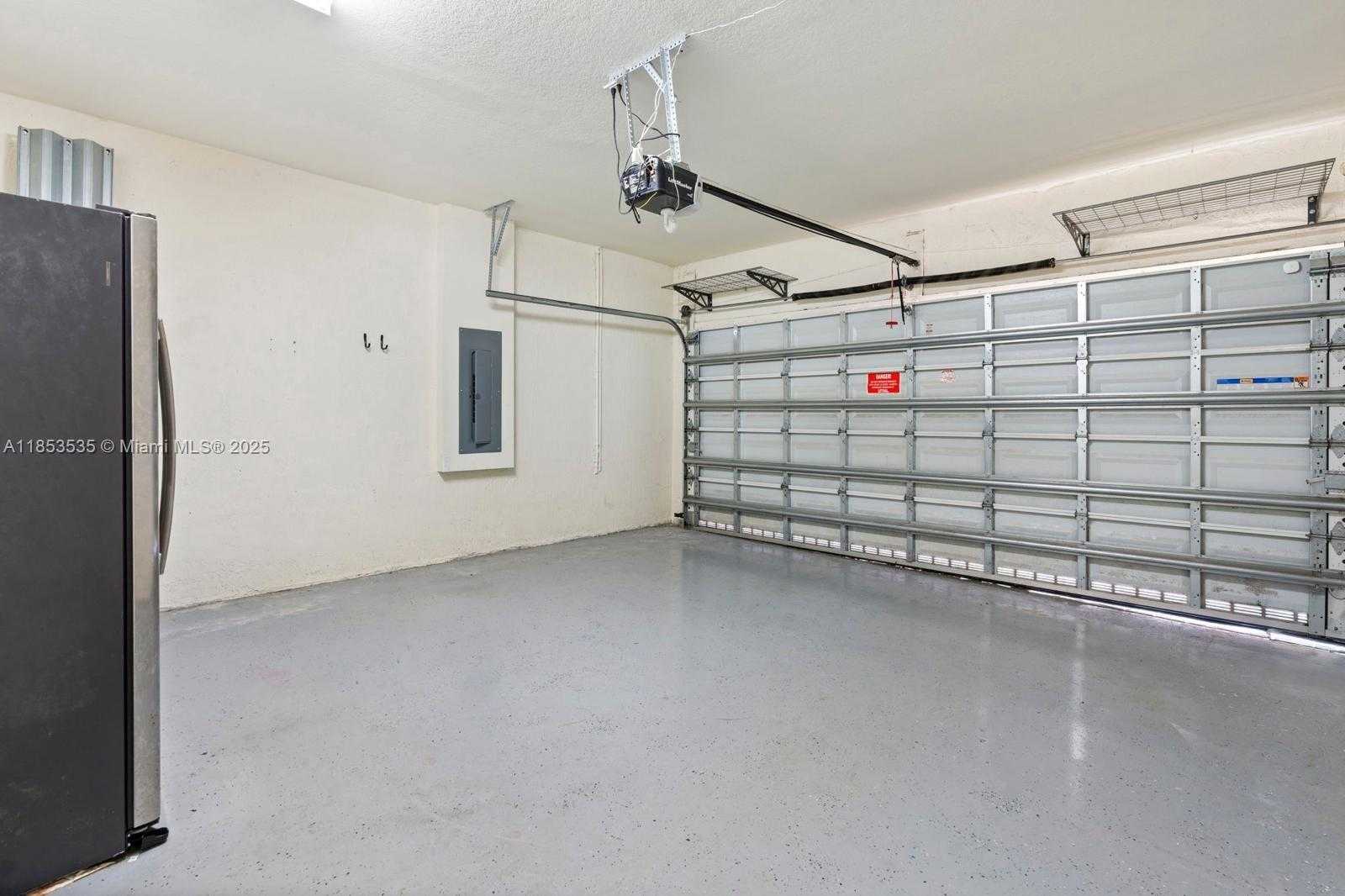 Small Image of 3136 SOUTH EAST 2ND DR, Homestead Number 29