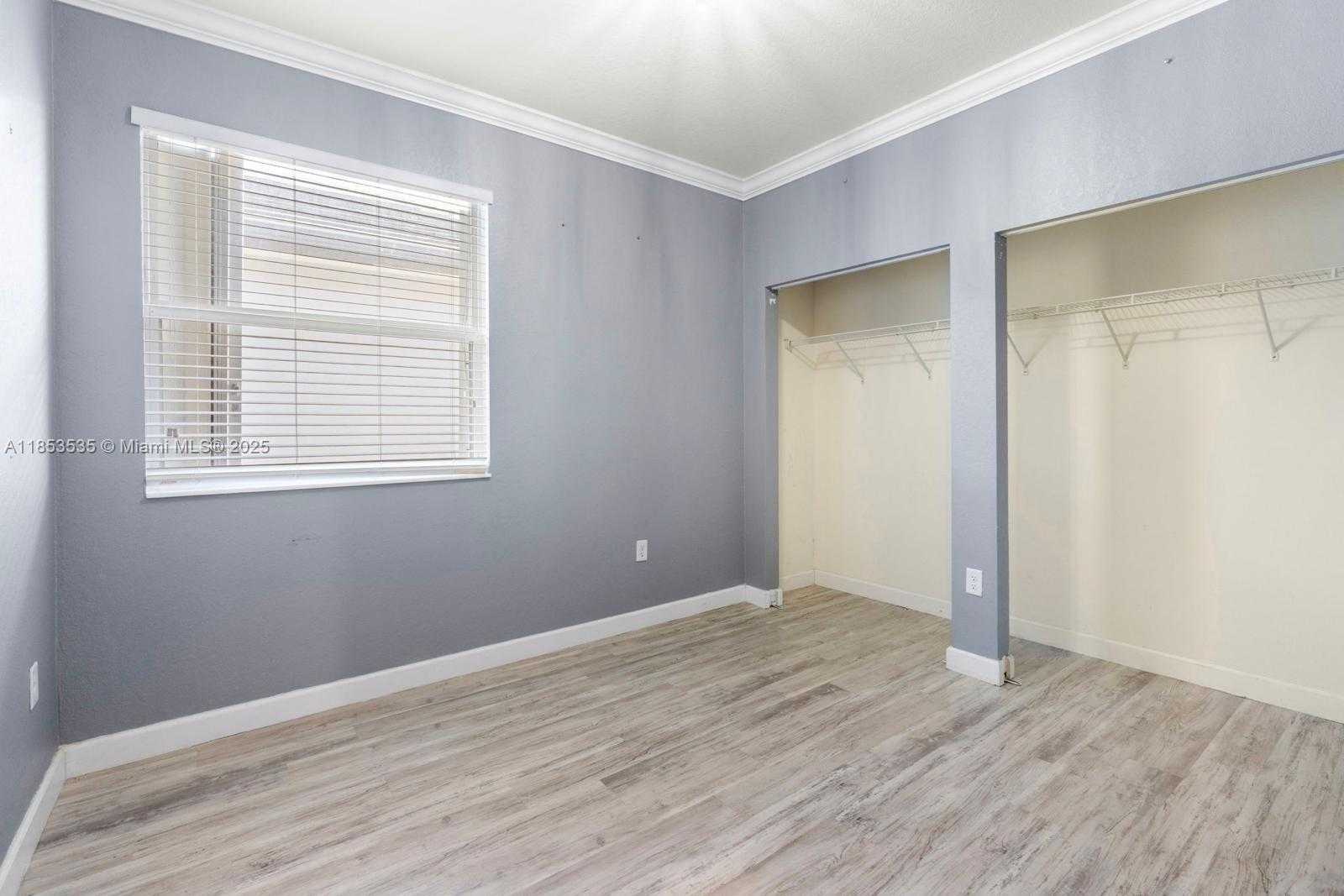 Small Image of 3136 SOUTH EAST 2ND DR, Homestead Number 4
