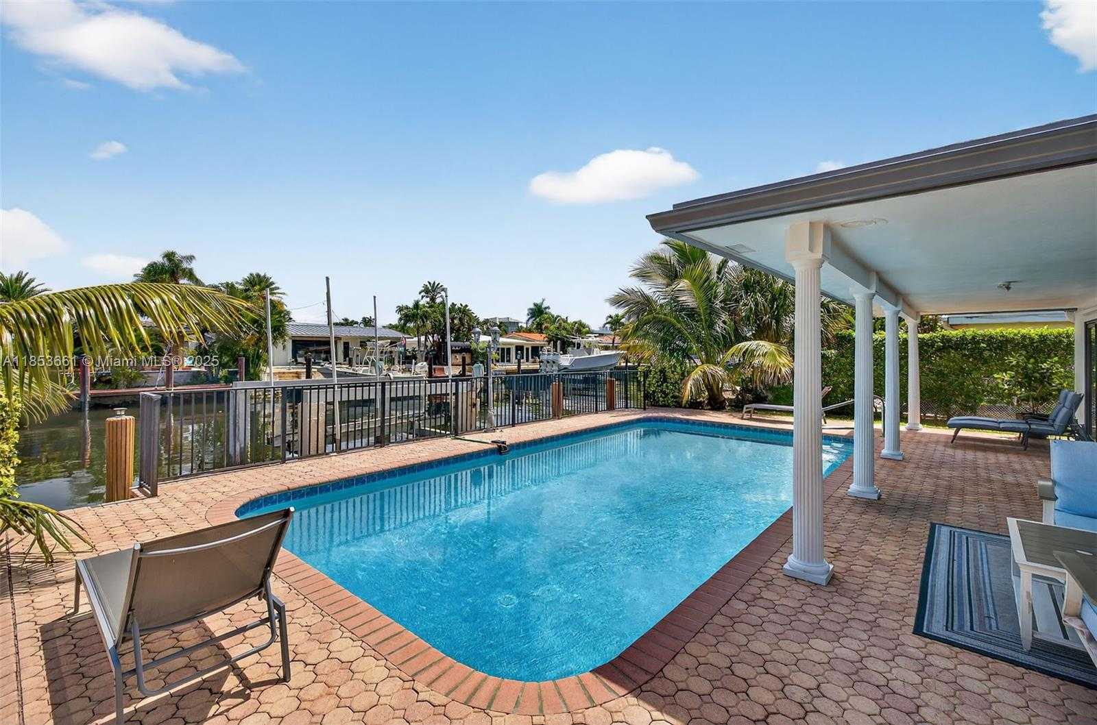 Small Image of 2481 SOUTH EAST 15TH ST, Pompano Beach Number 11